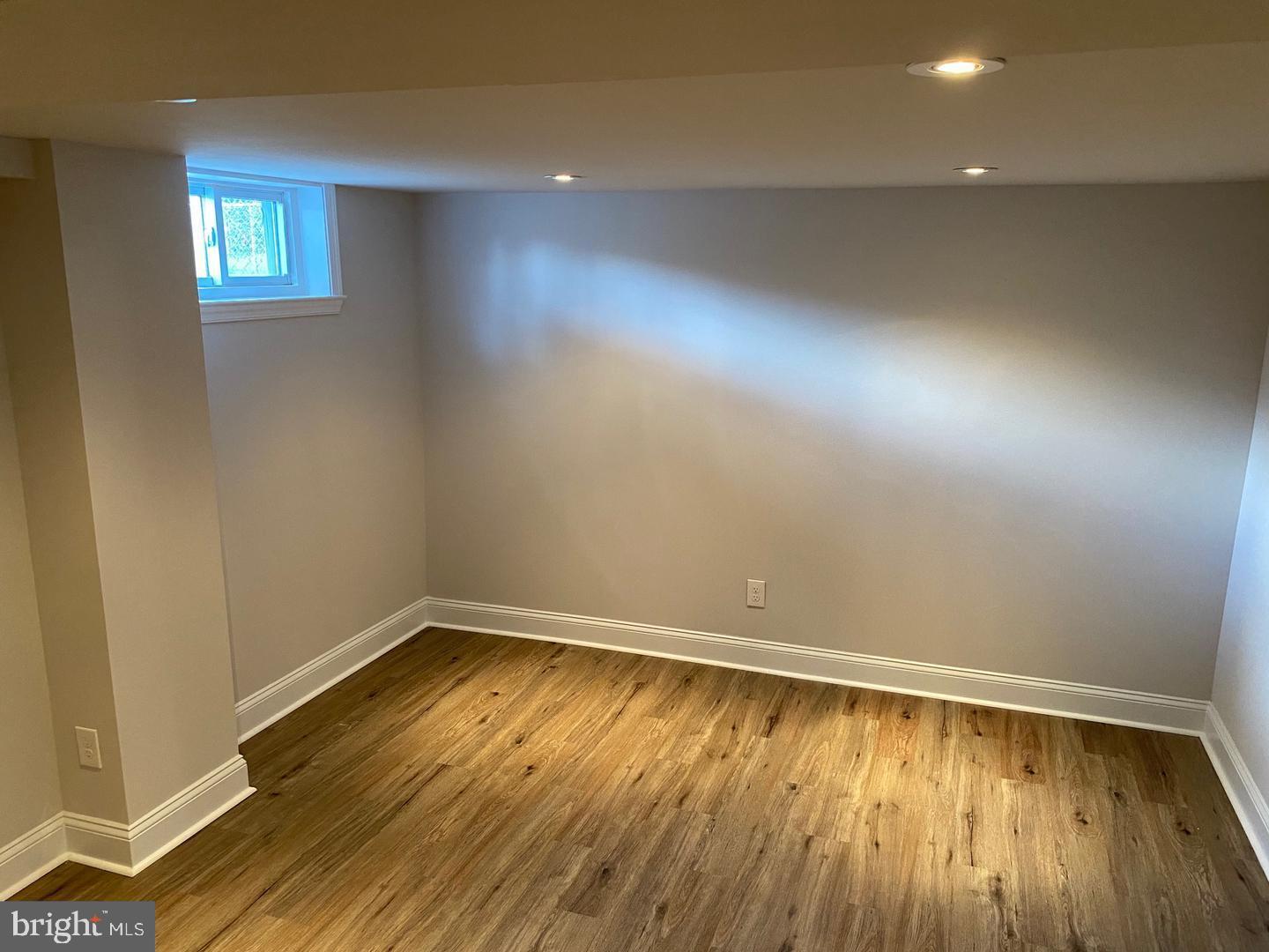 DELMAR VILLAGE - Residential Lease