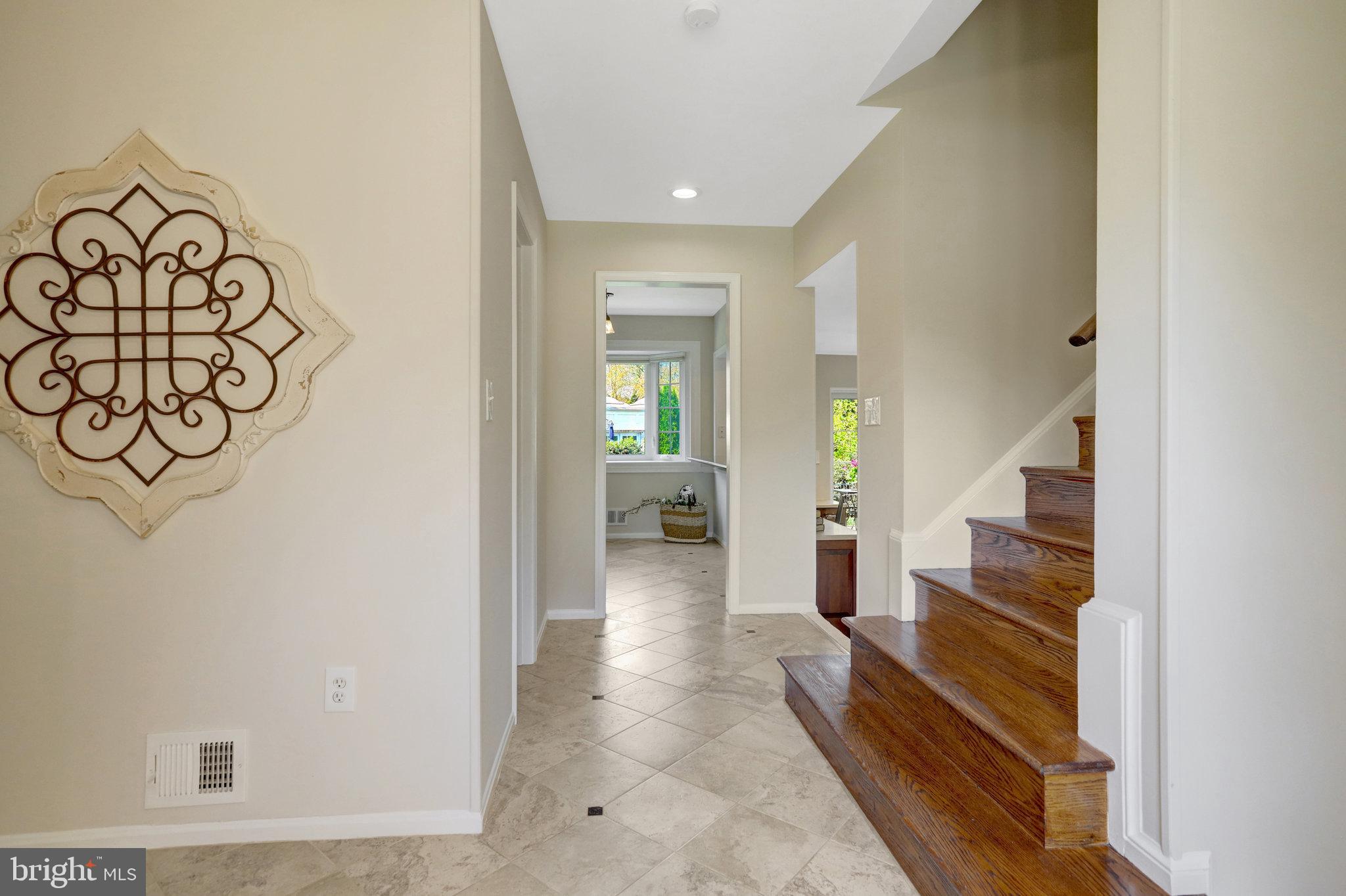 4933 TARHEEL WAY
