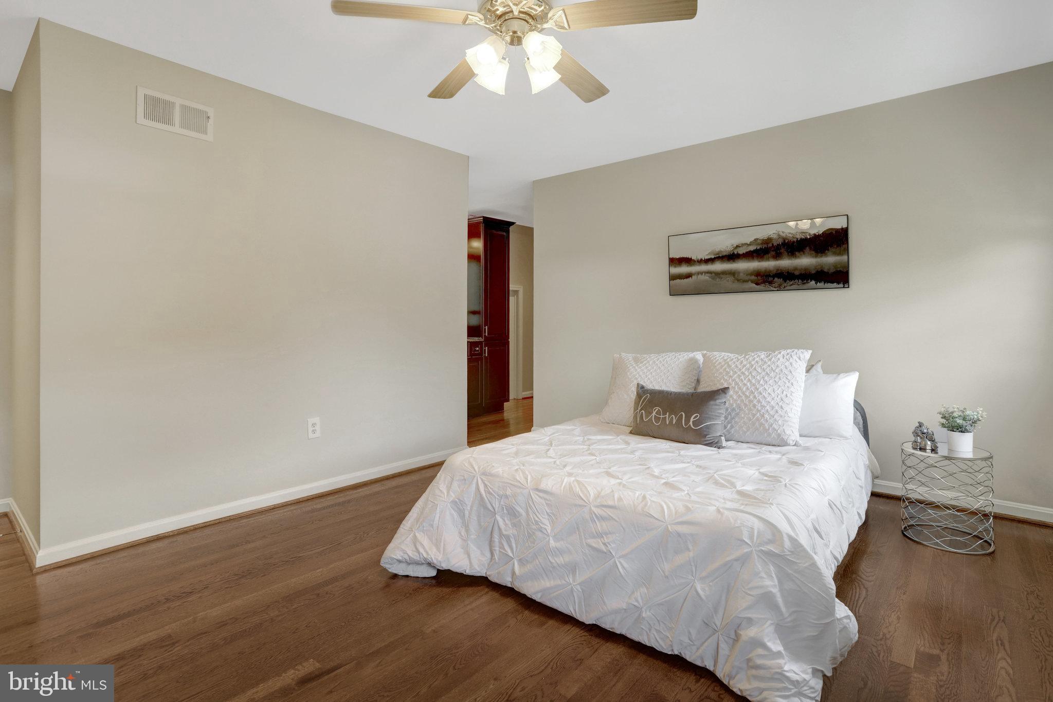 CHAPEL HILL - Residential