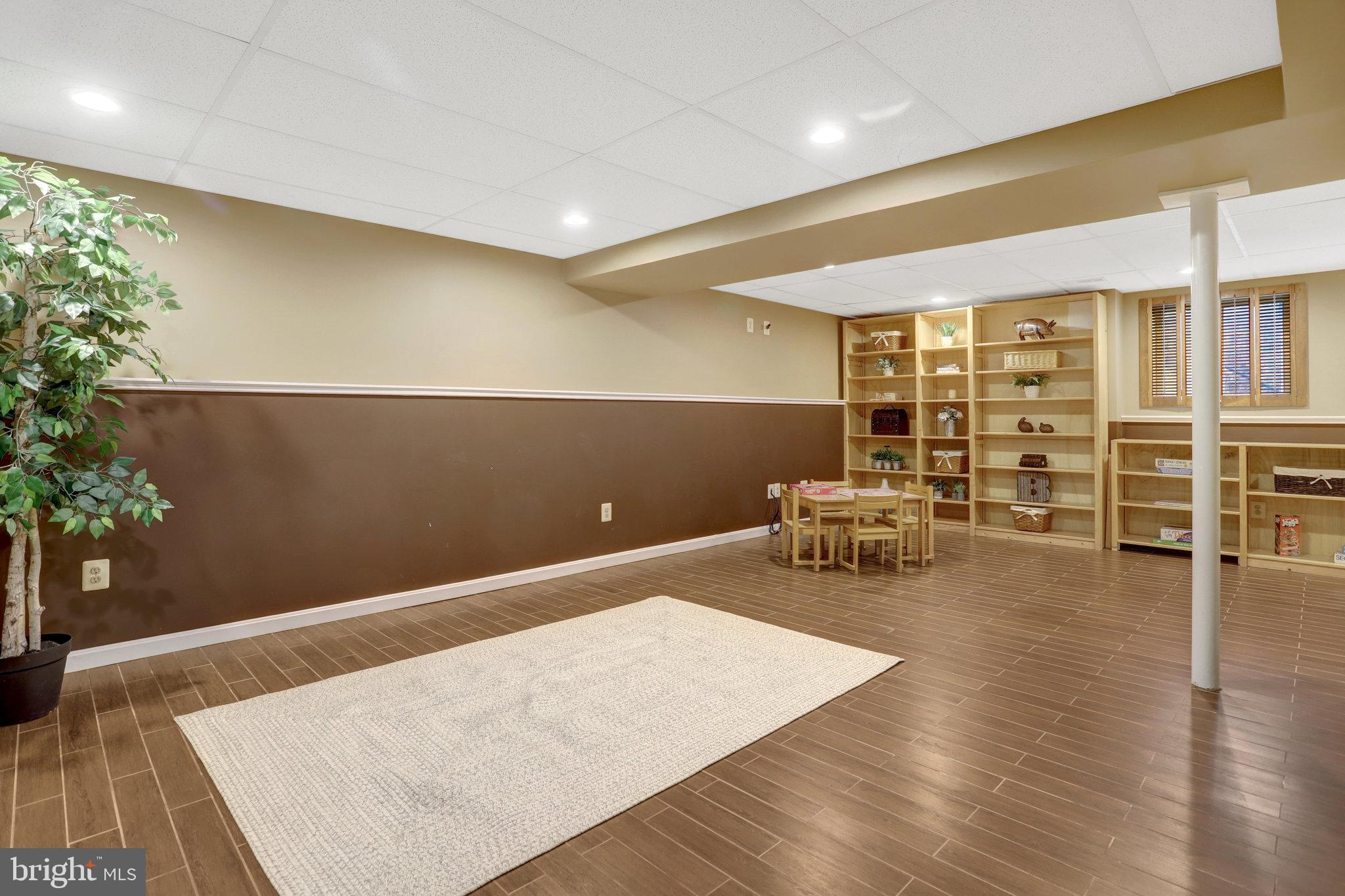 CHAPEL HILL - Residential