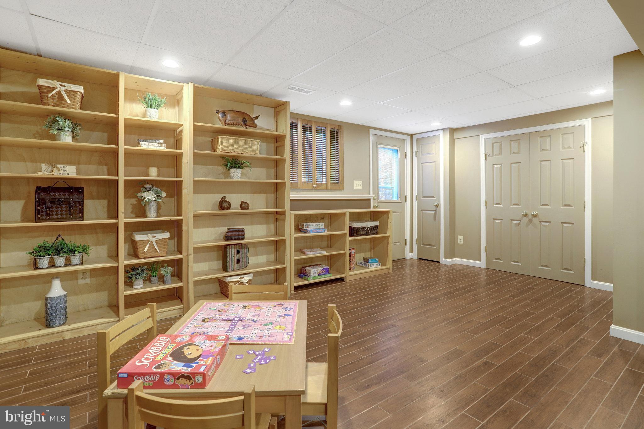 CHAPEL HILL - Residential