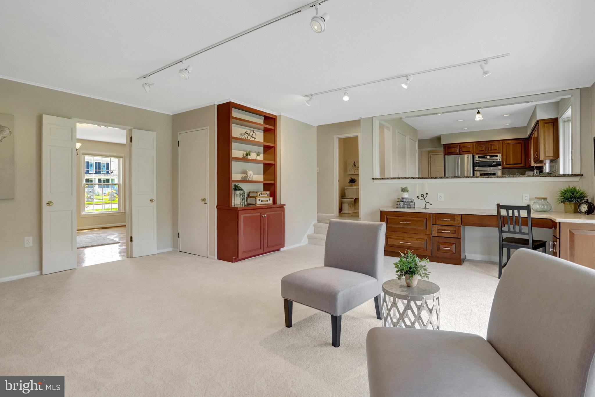 CHAPEL HILL - Residential