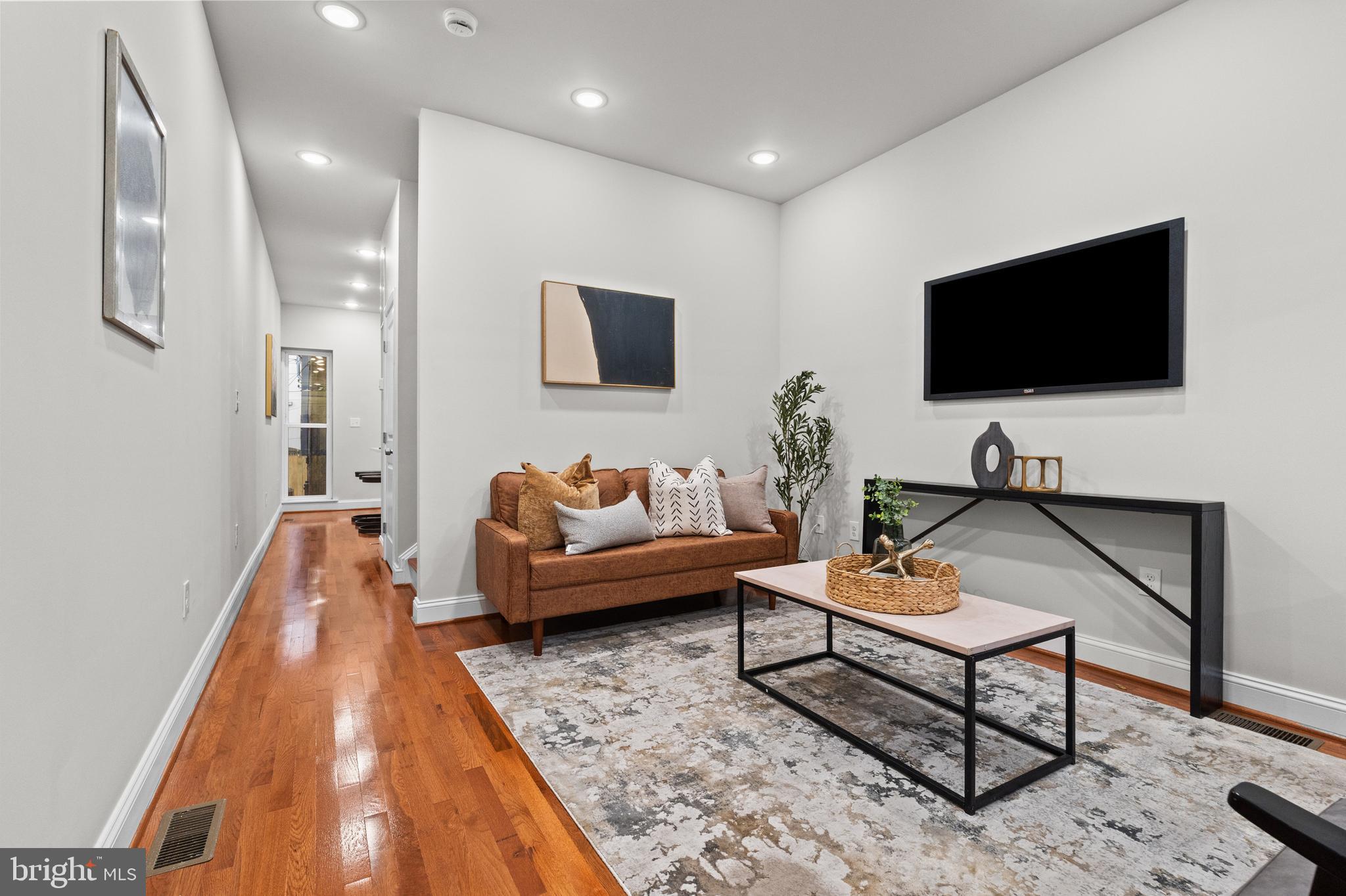 DRUID HILL PARK - Residential