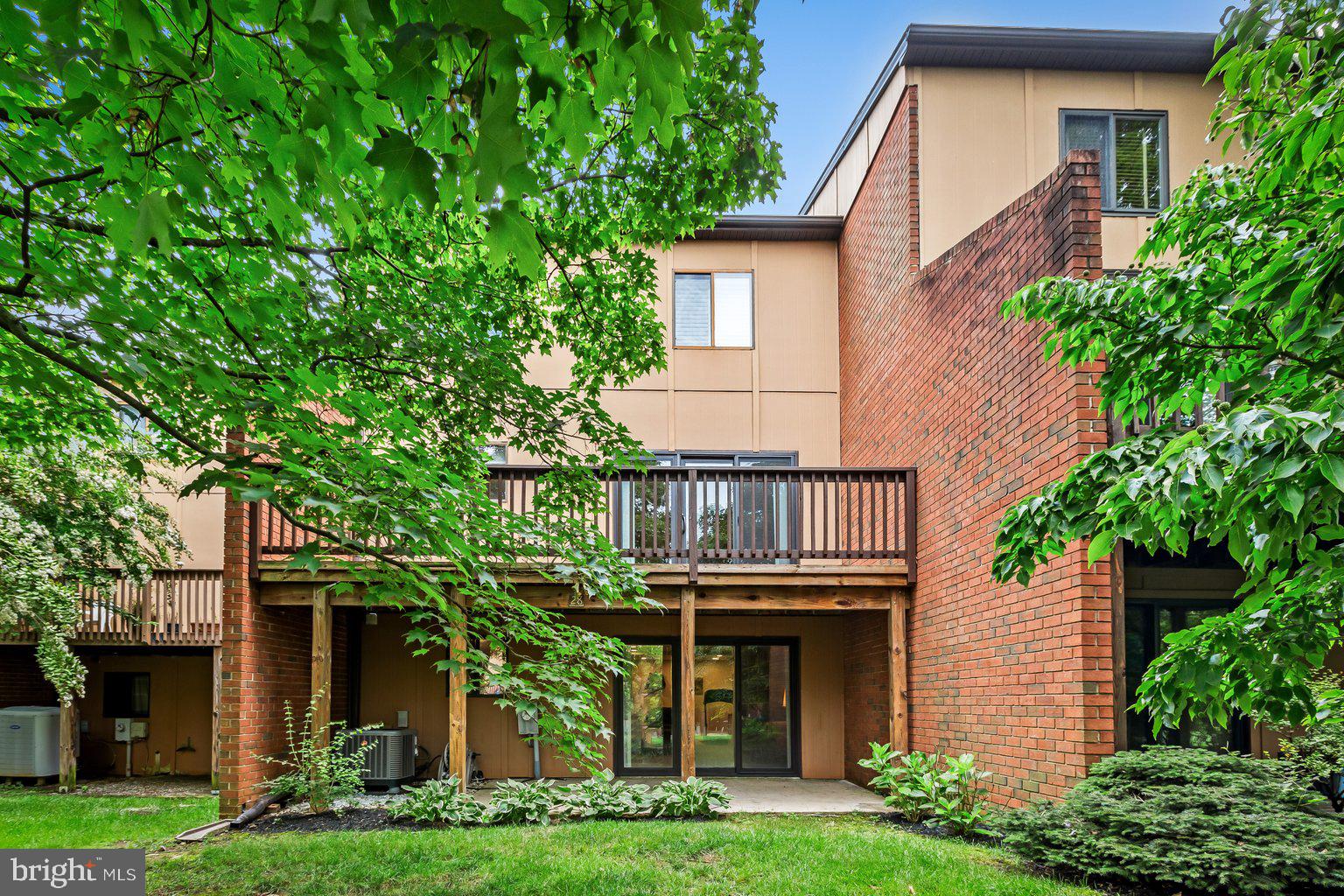 RUXTON CROSSING - Residential