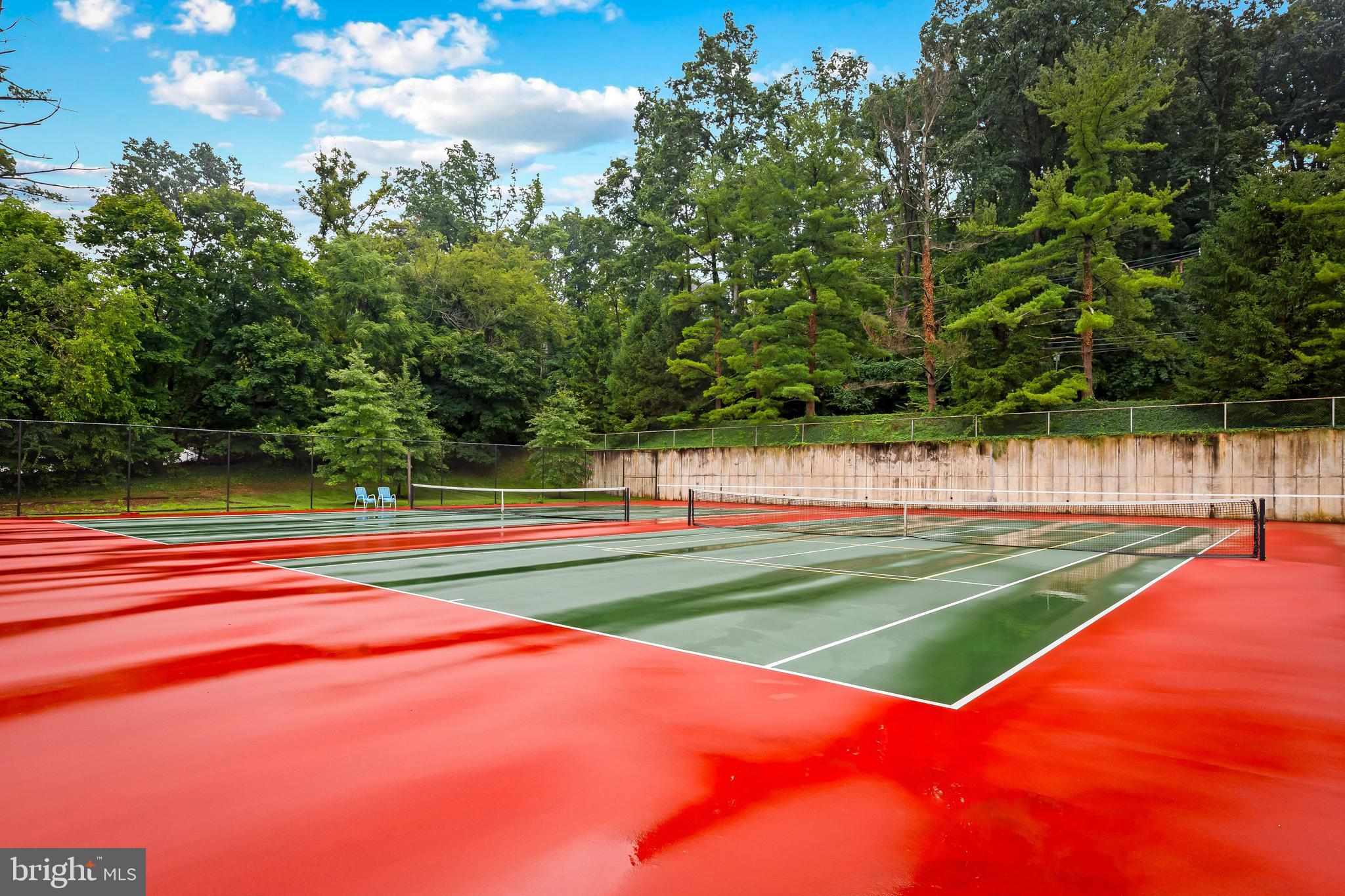 RUXTON CROSSING - Residential