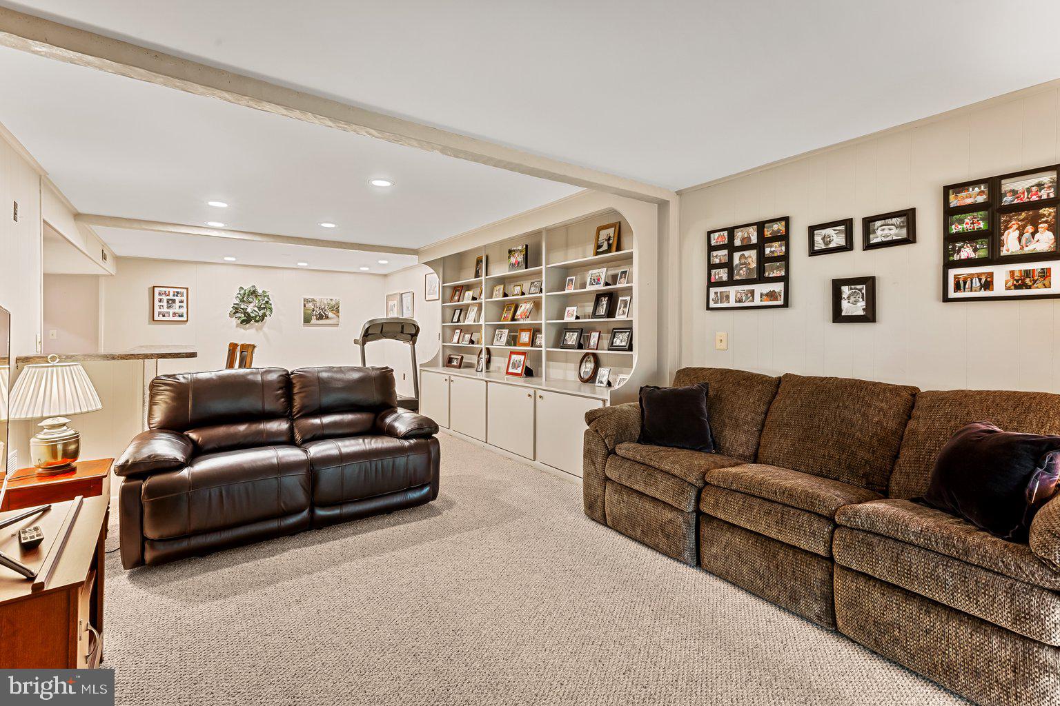 RUXTON CROSSING - Residential