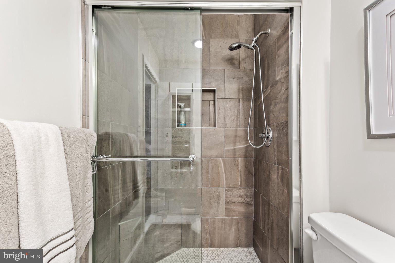 RUXTON CROSSING - Residential