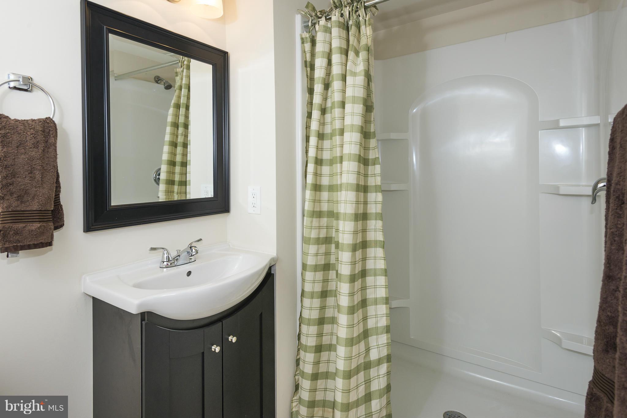 GREENACRES - Residential