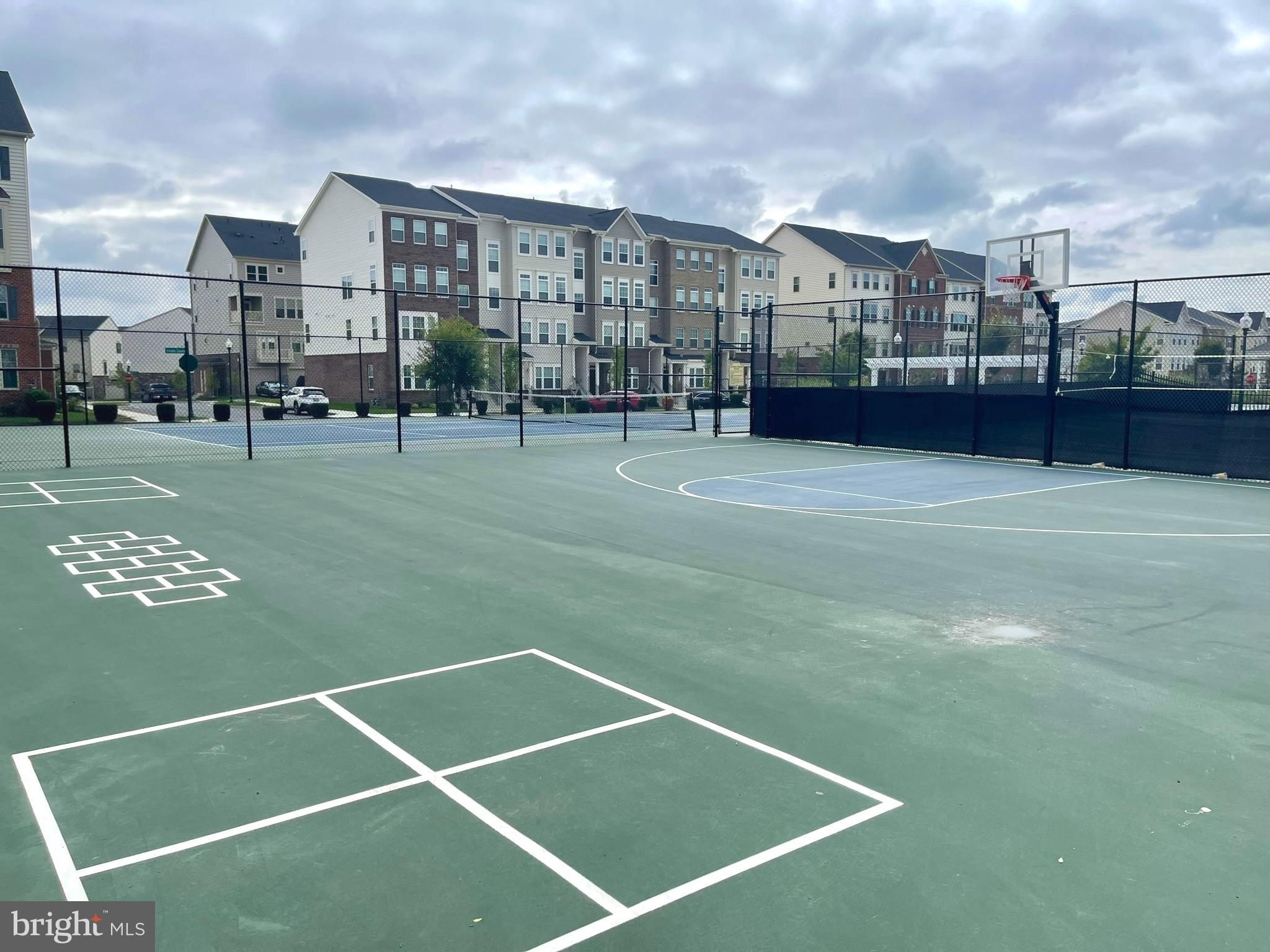 JEFFERSON PLACE - Residential