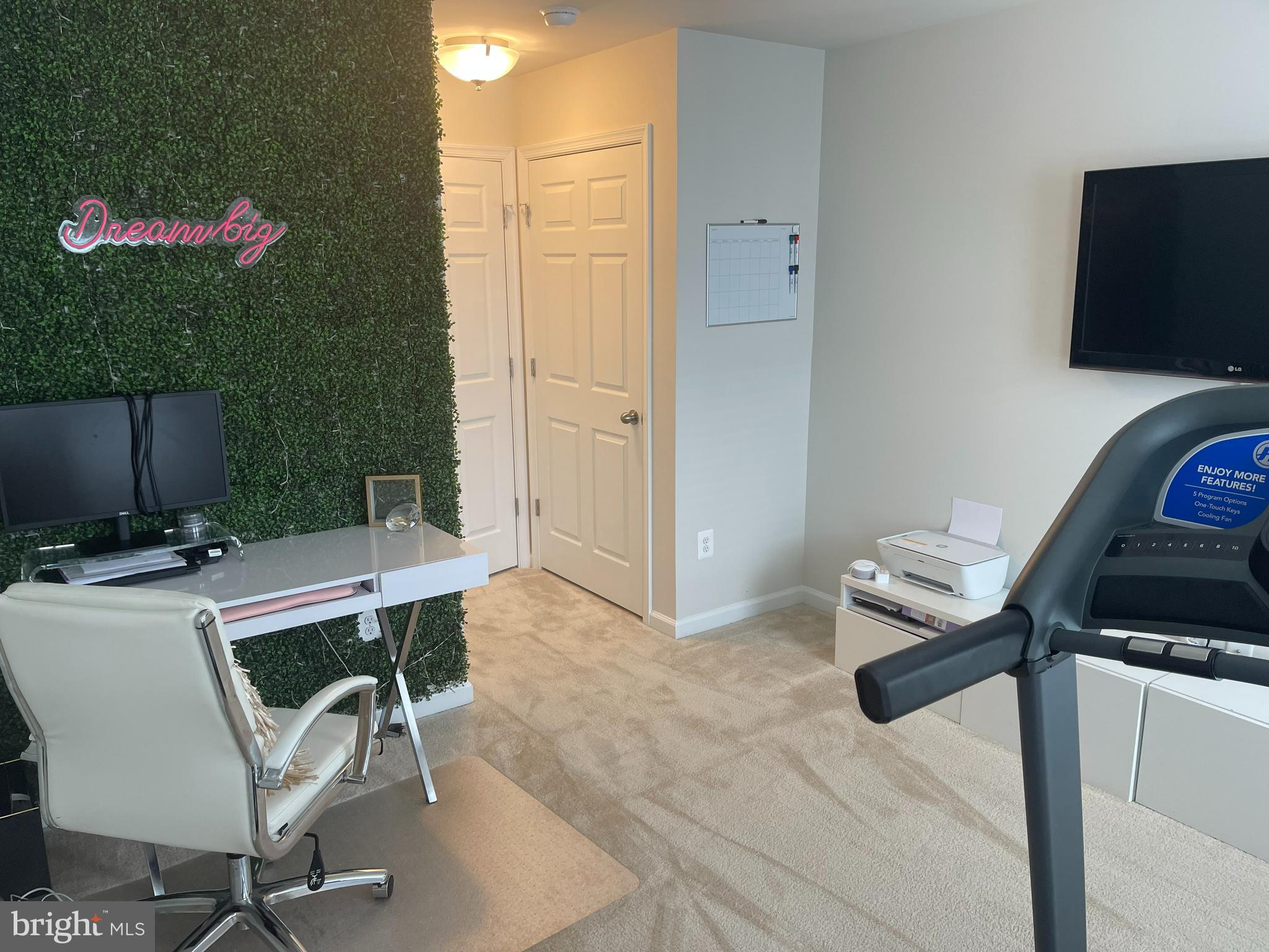 JEFFERSON PLACE - Residential