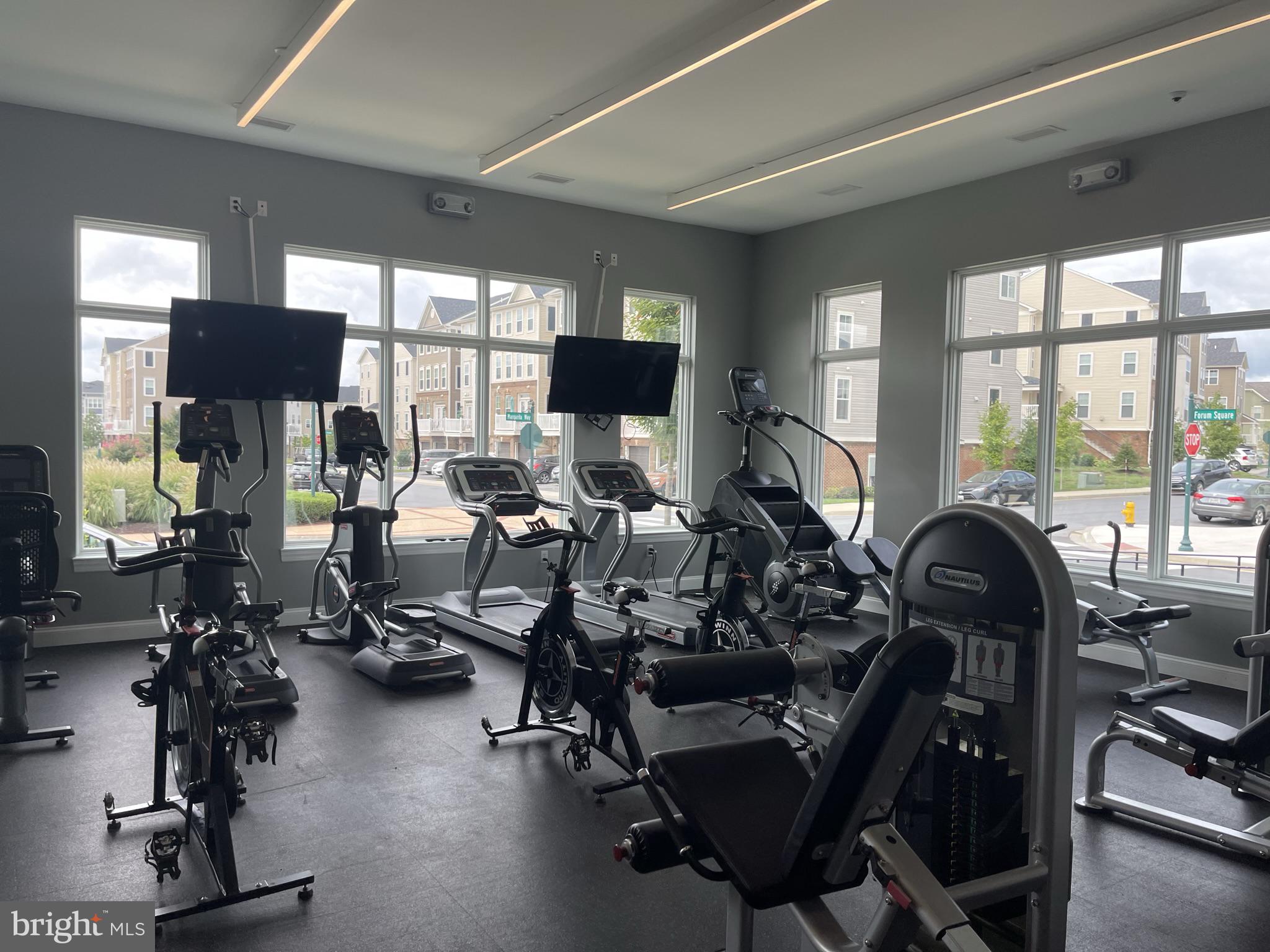 JEFFERSON PLACE - Residential