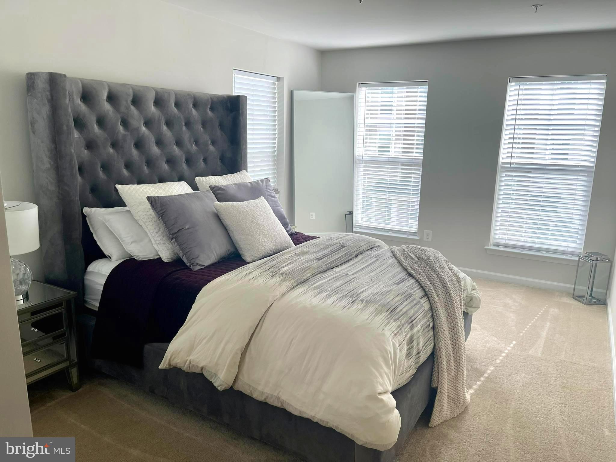 JEFFERSON PLACE - Residential