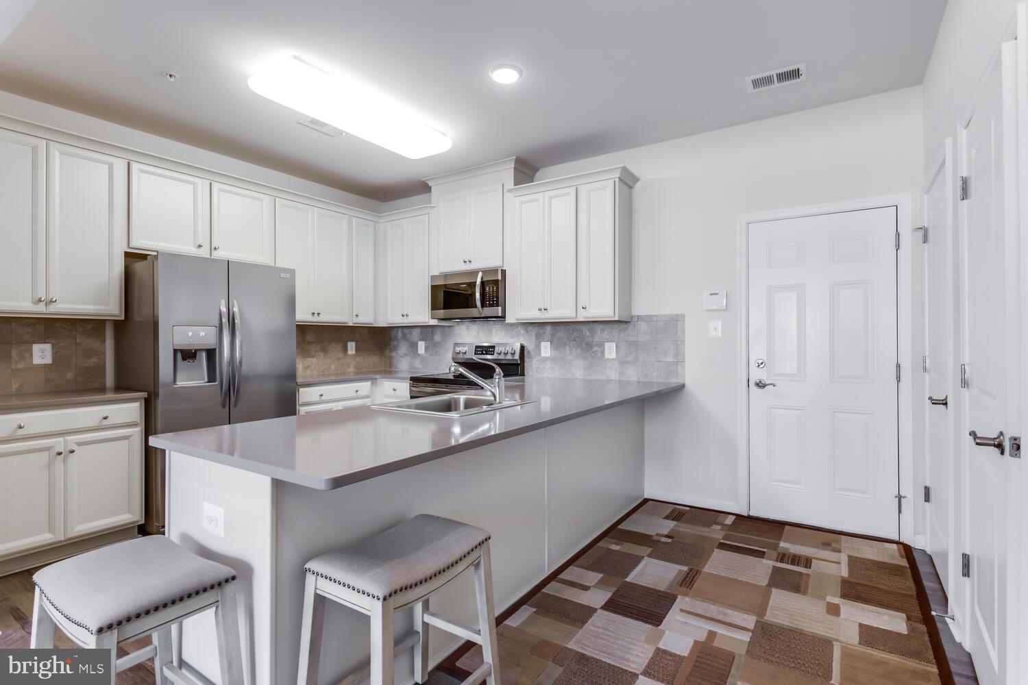 PARKSIDE AT WESTPHALIA - Residential