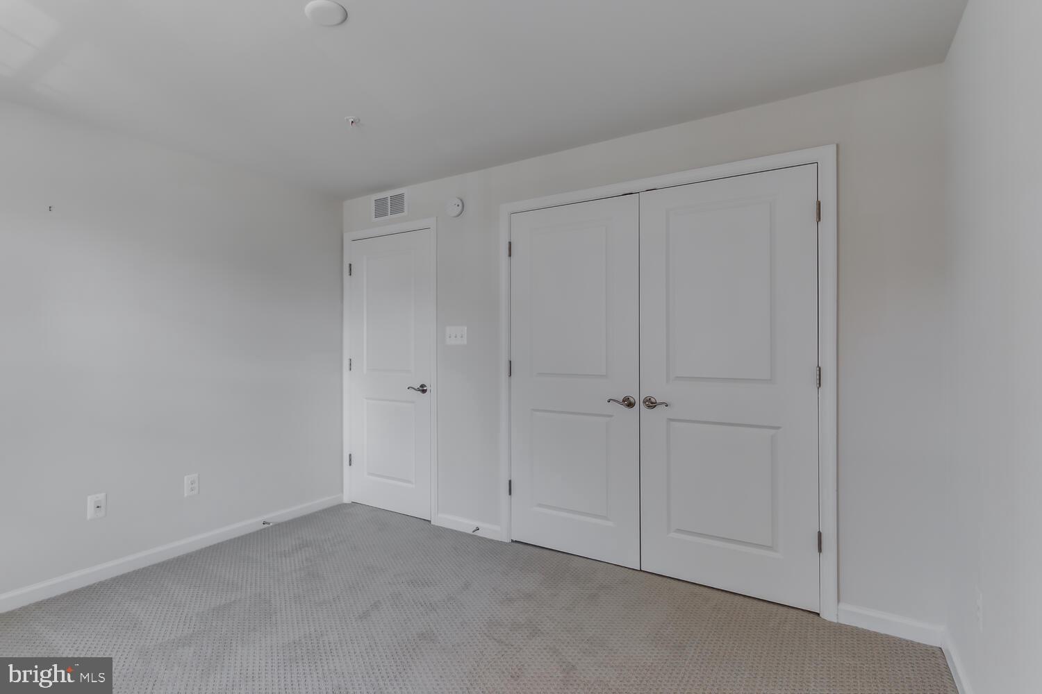 PARKSIDE AT WESTPHALIA - Residential