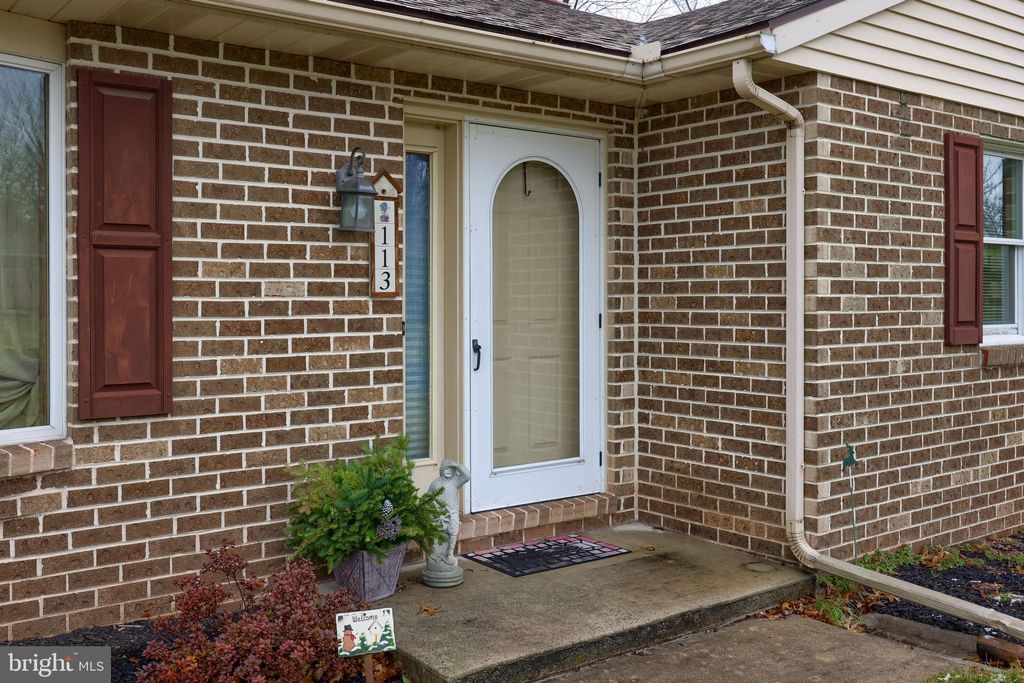 Photo of 113 HORIZON DR, DENVER, PA 17517 (MLS # PALA2029664)