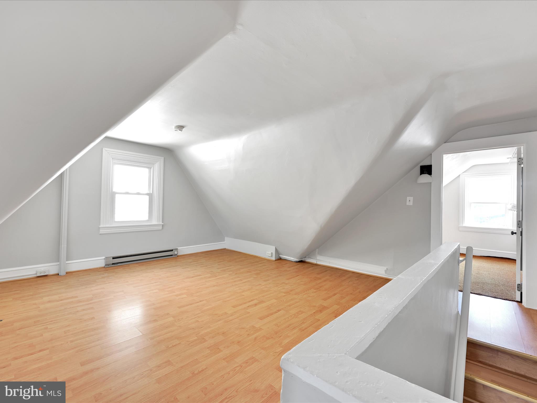 COLLEGE PARK - Residential