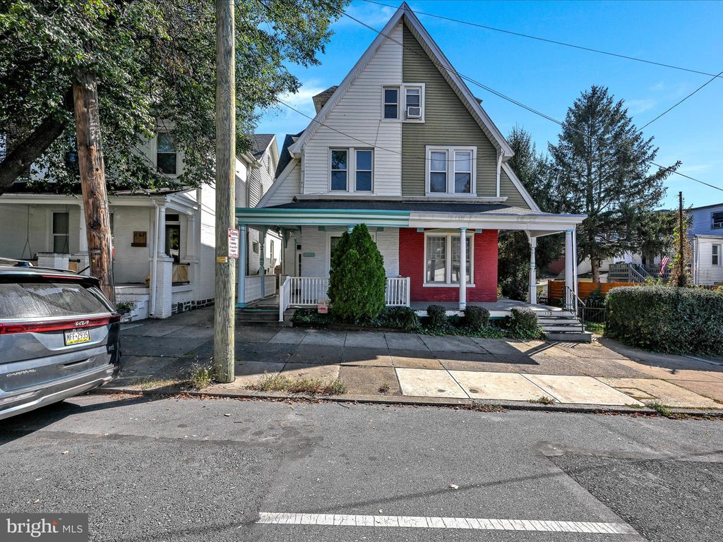 Photo of 115 College Avenue, LANCASTER, PA 17603 (MLS # PALA2077704)