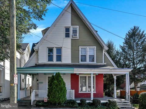 Photo of 115 College Avenue, LANCASTER, PA 17603 (MLS # PALA2077704)