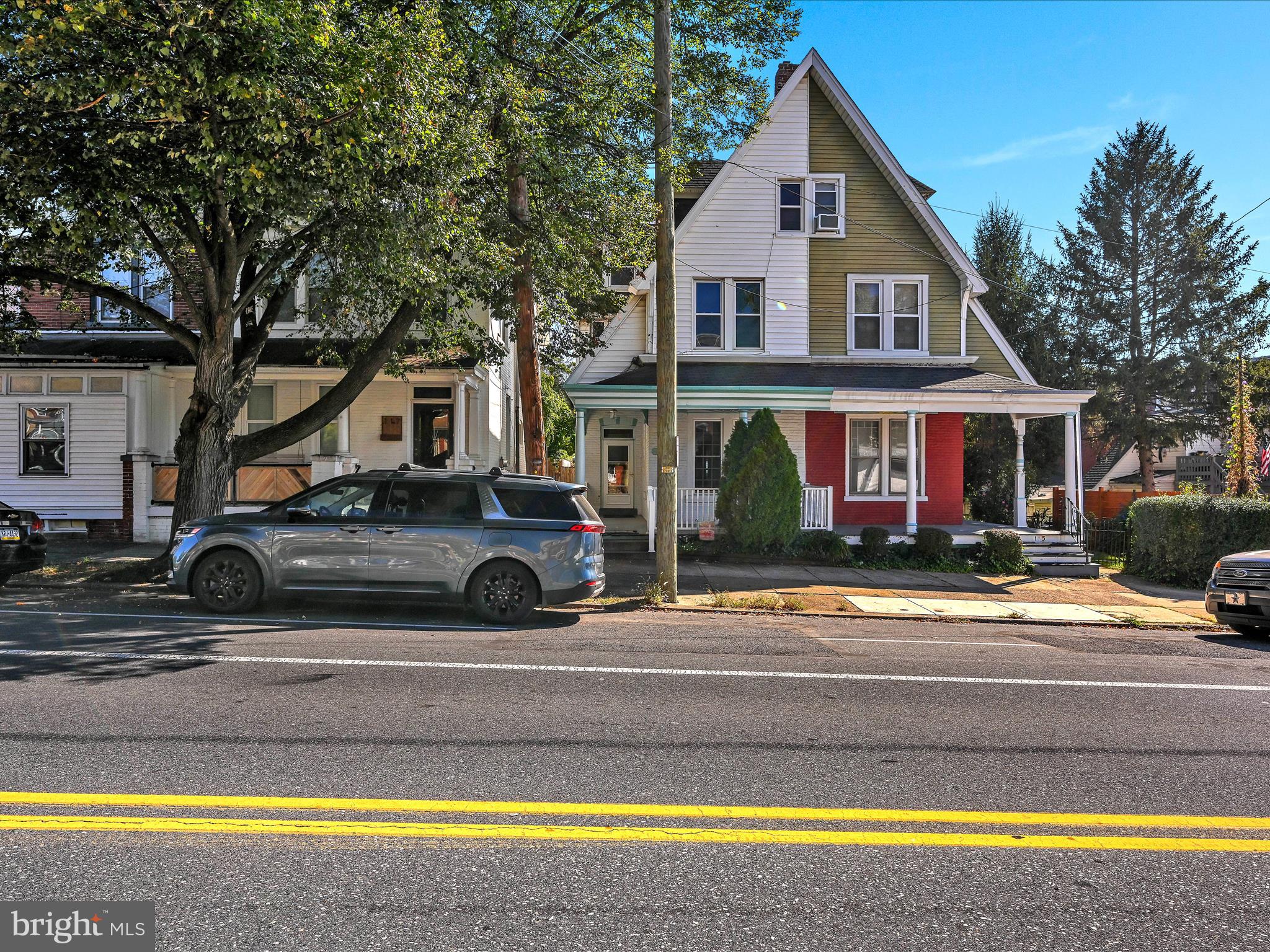 COLLEGE PARK - Residential