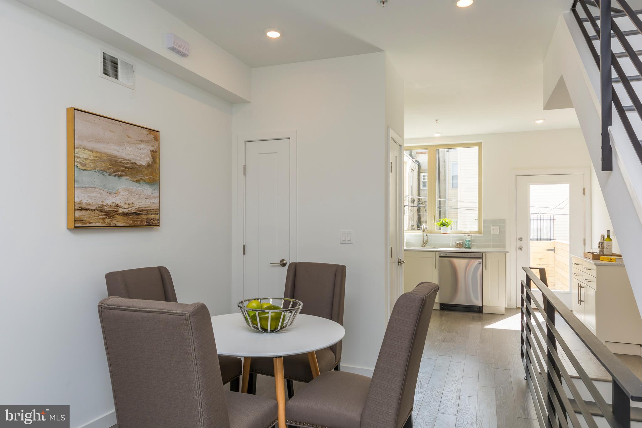 PASSYUNK SQUARE - Residential