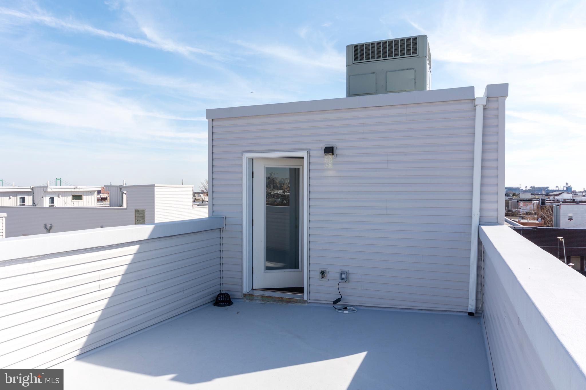 PASSYUNK SQUARE - Residential