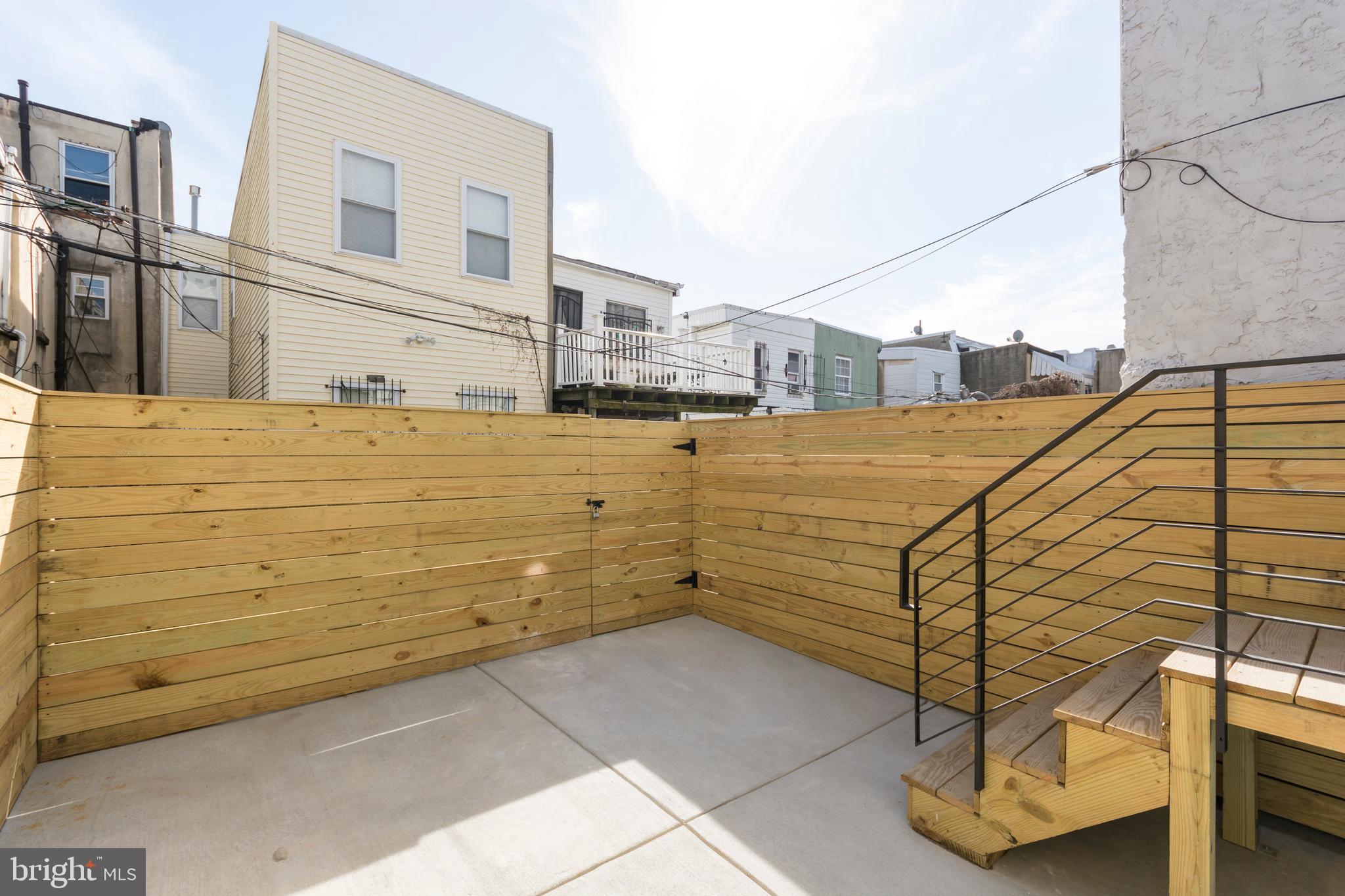 PASSYUNK SQUARE - Residential