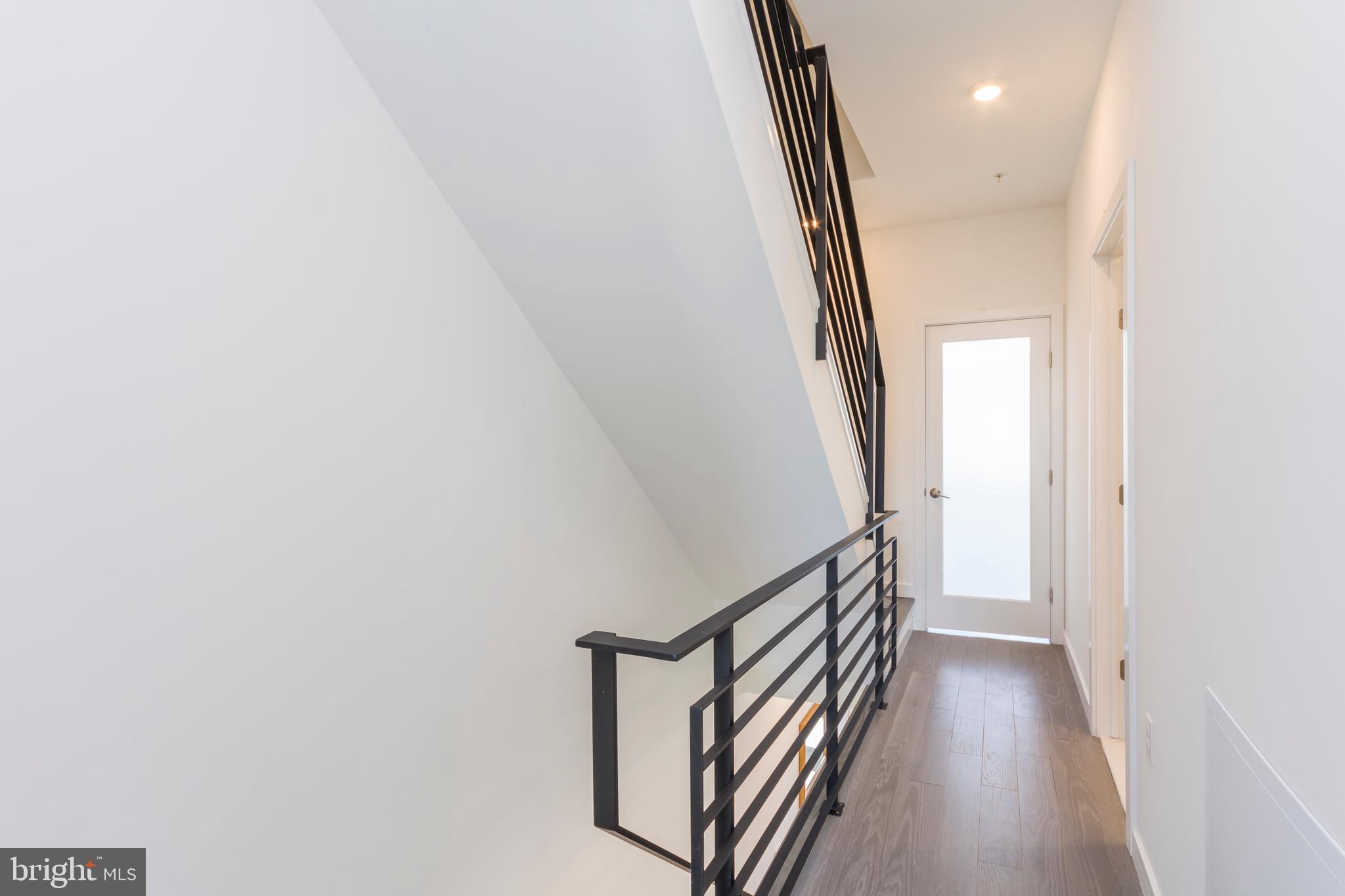 PASSYUNK SQUARE - Residential