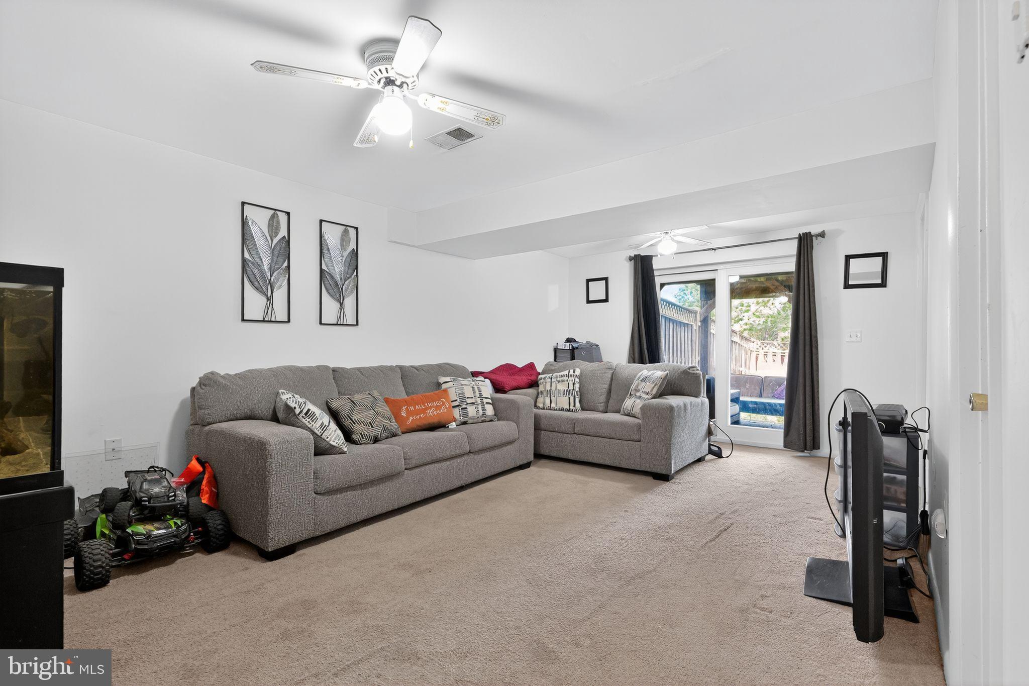 WHITTIER POND - Residential