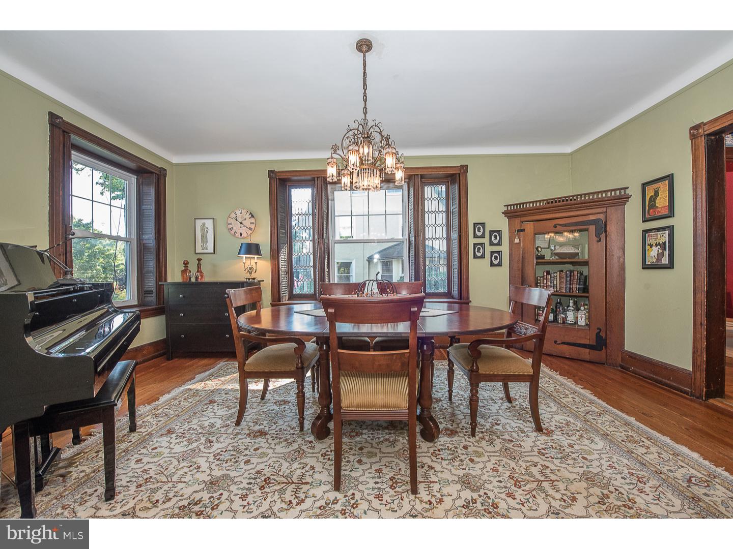 SOUTH WAYNE - Residential