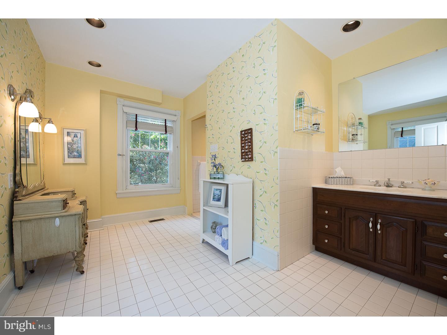 SOUTH WAYNE - Residential