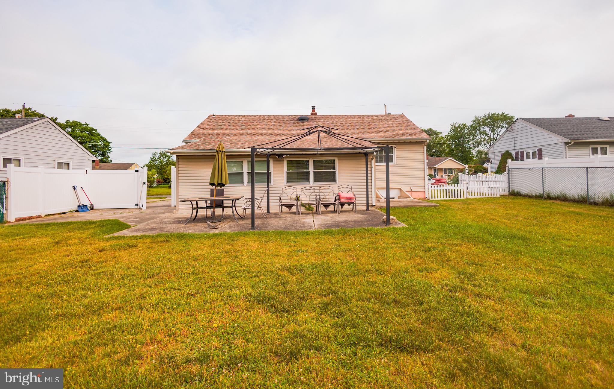 222 MACCLELLAND AVENUE