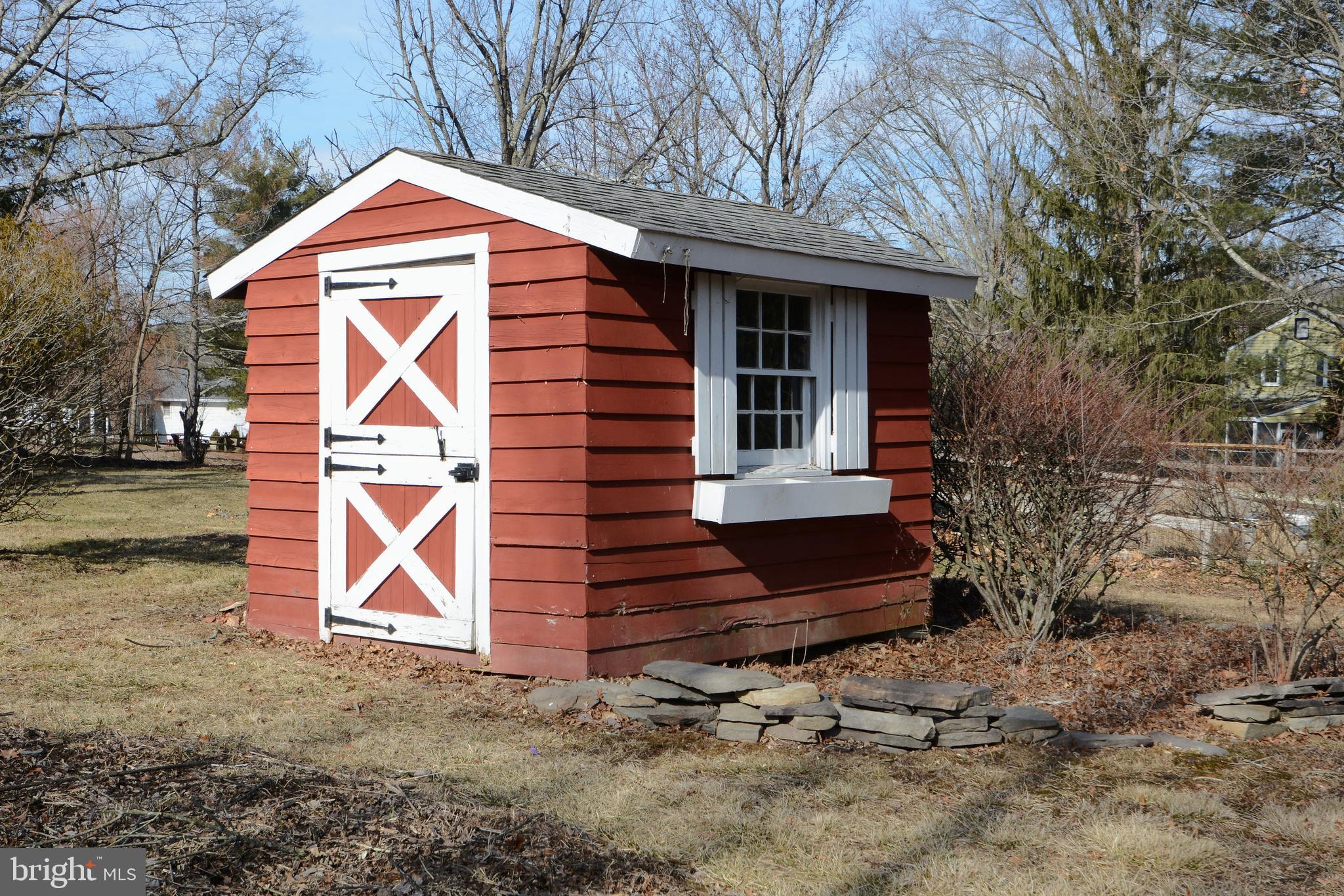 HIDDEN VALLEY - Residential