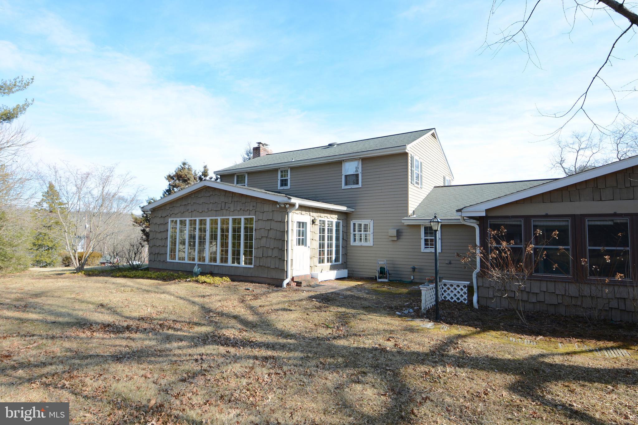 HIDDEN VALLEY - Residential