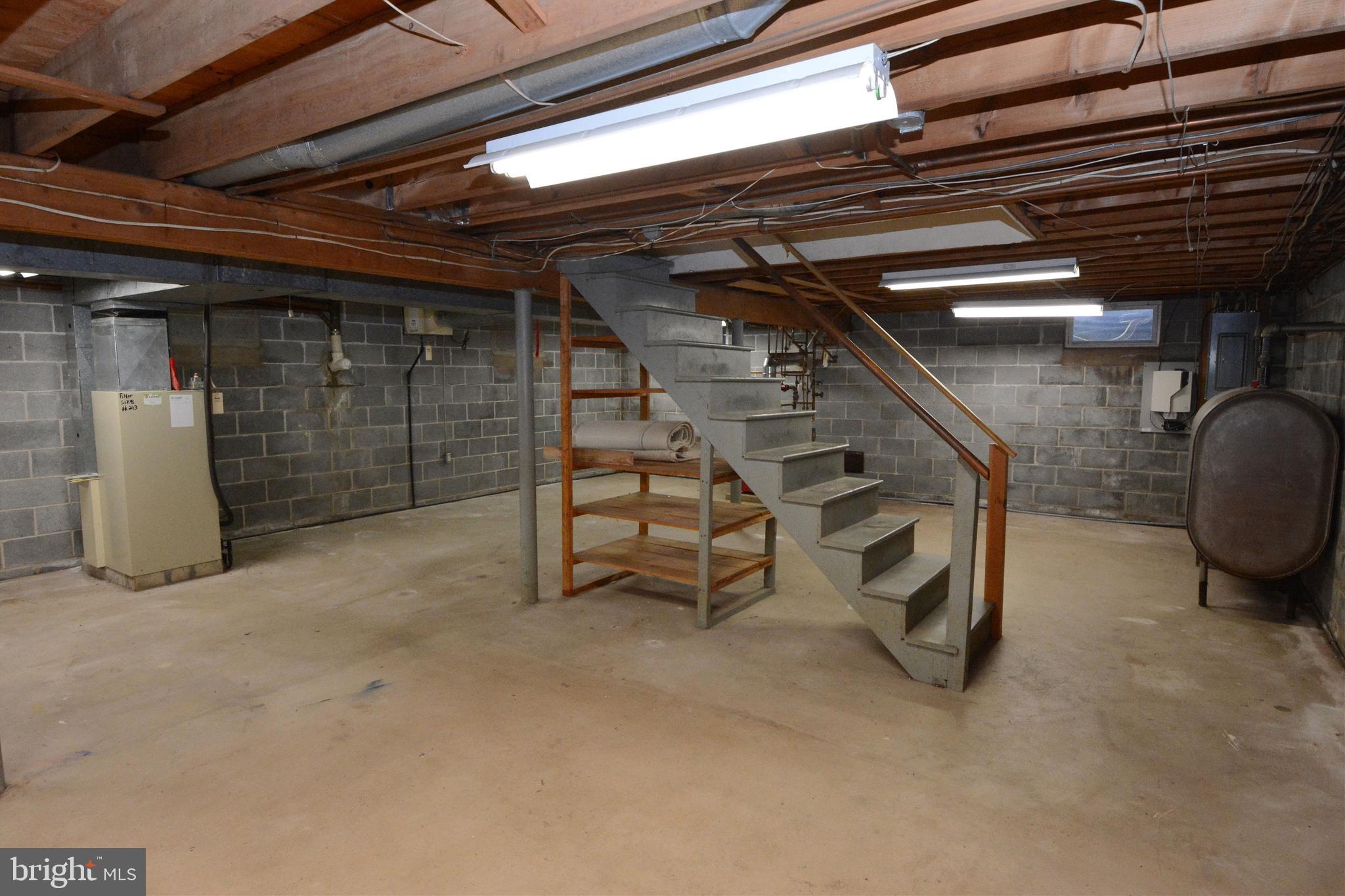 HIDDEN VALLEY - Residential