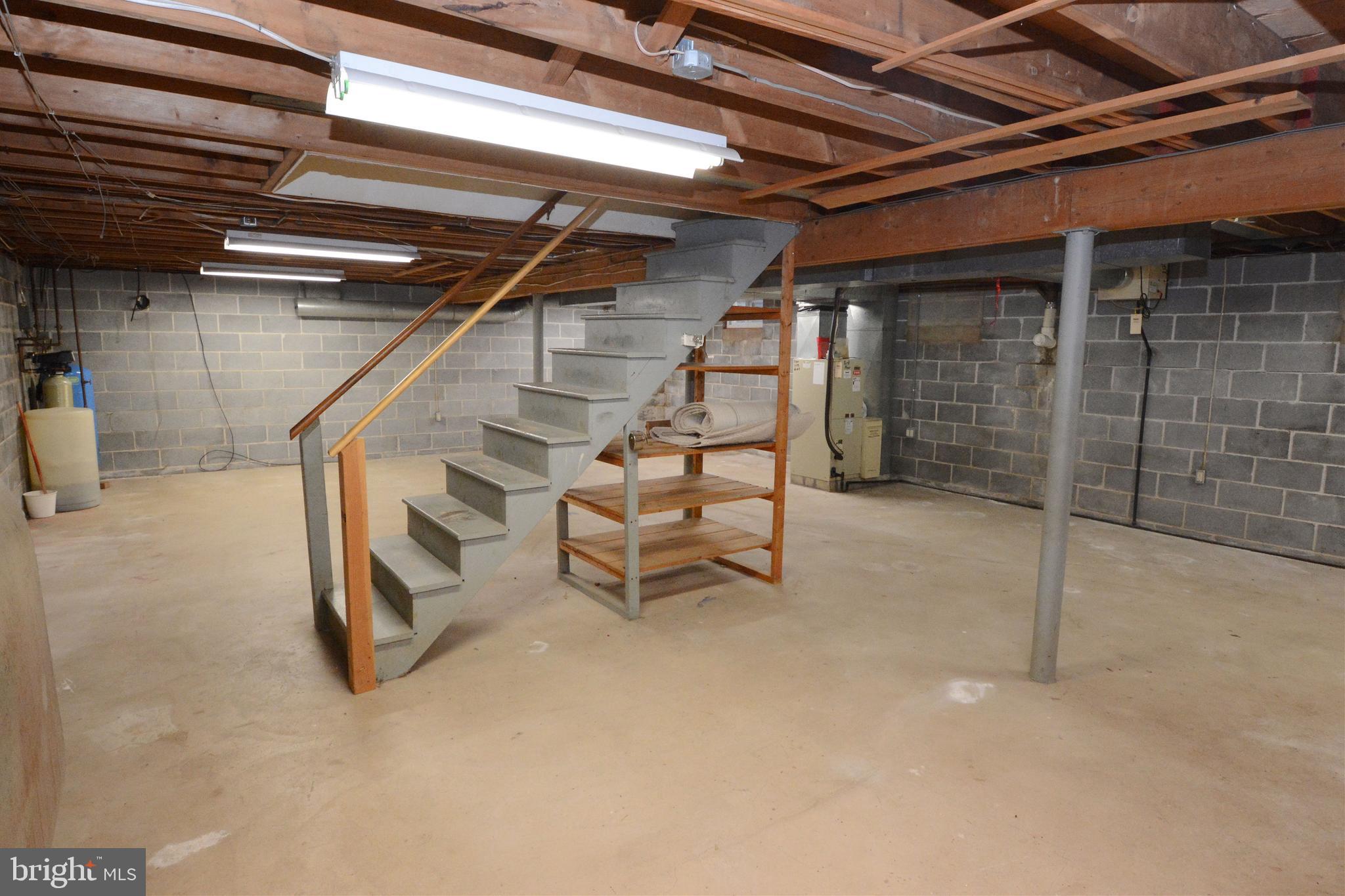 HIDDEN VALLEY - Residential