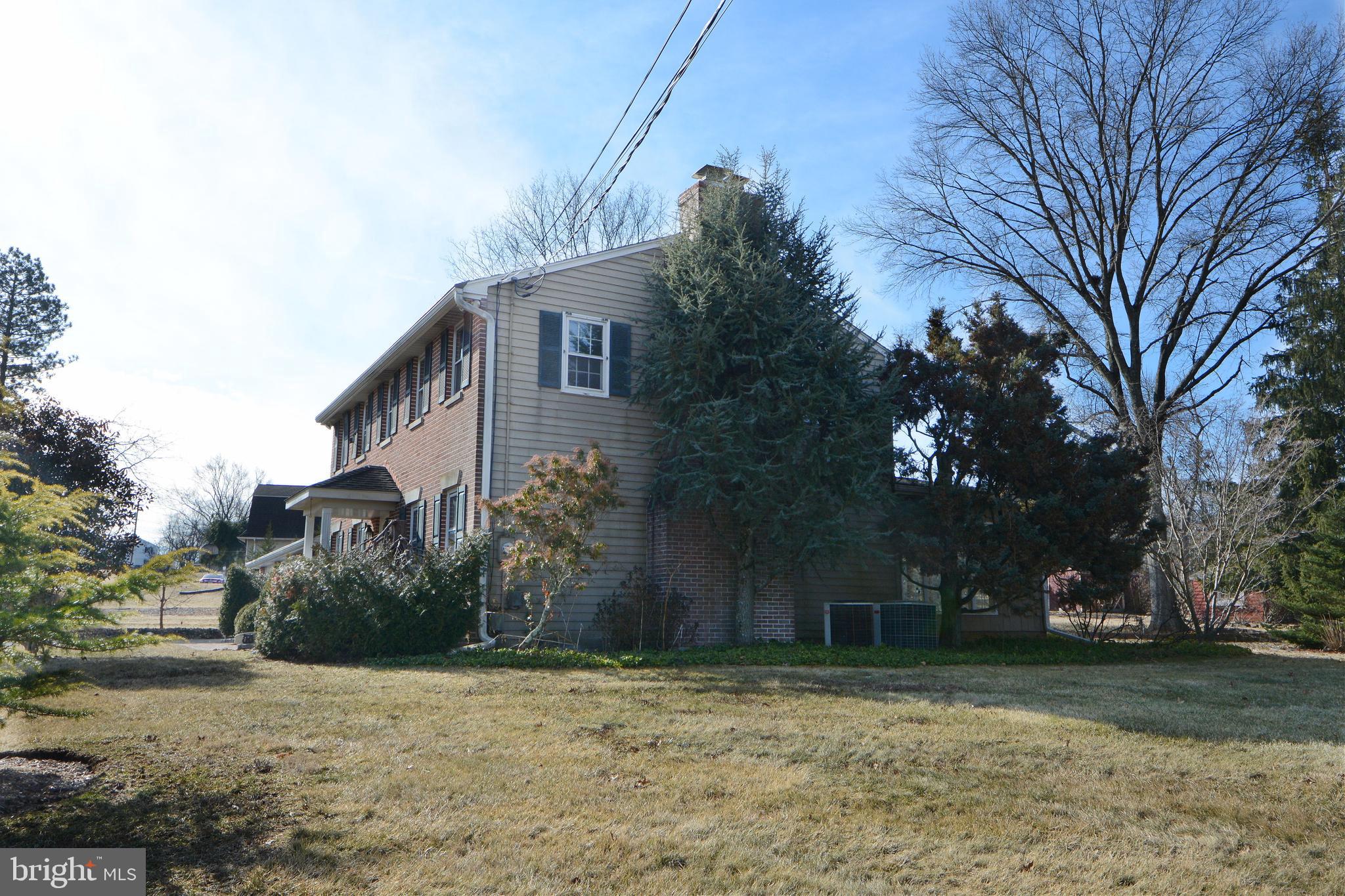 HIDDEN VALLEY - Residential