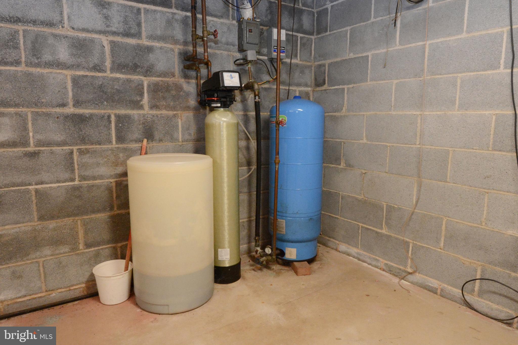 HIDDEN VALLEY - Residential