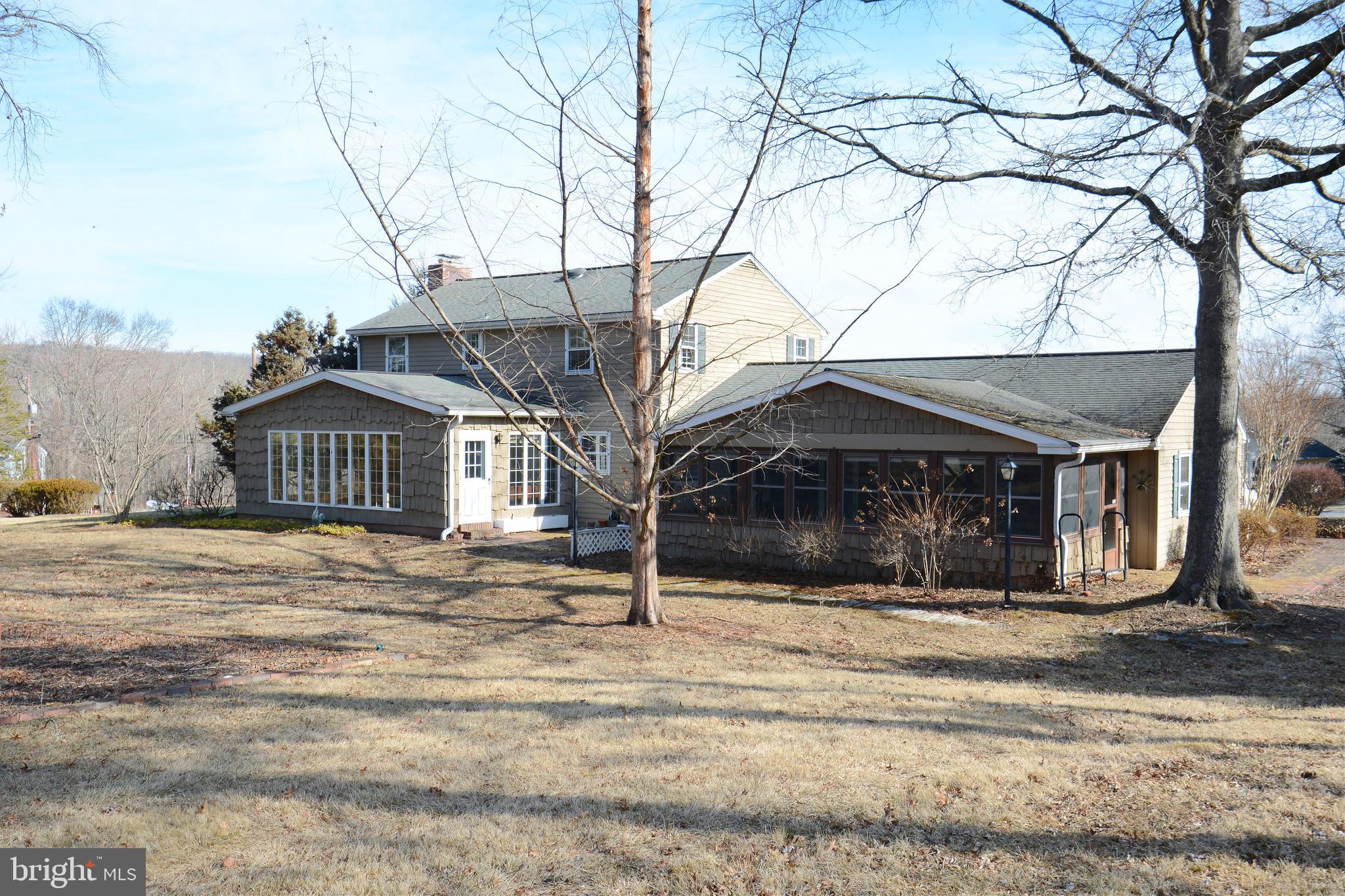 HIDDEN VALLEY - Residential