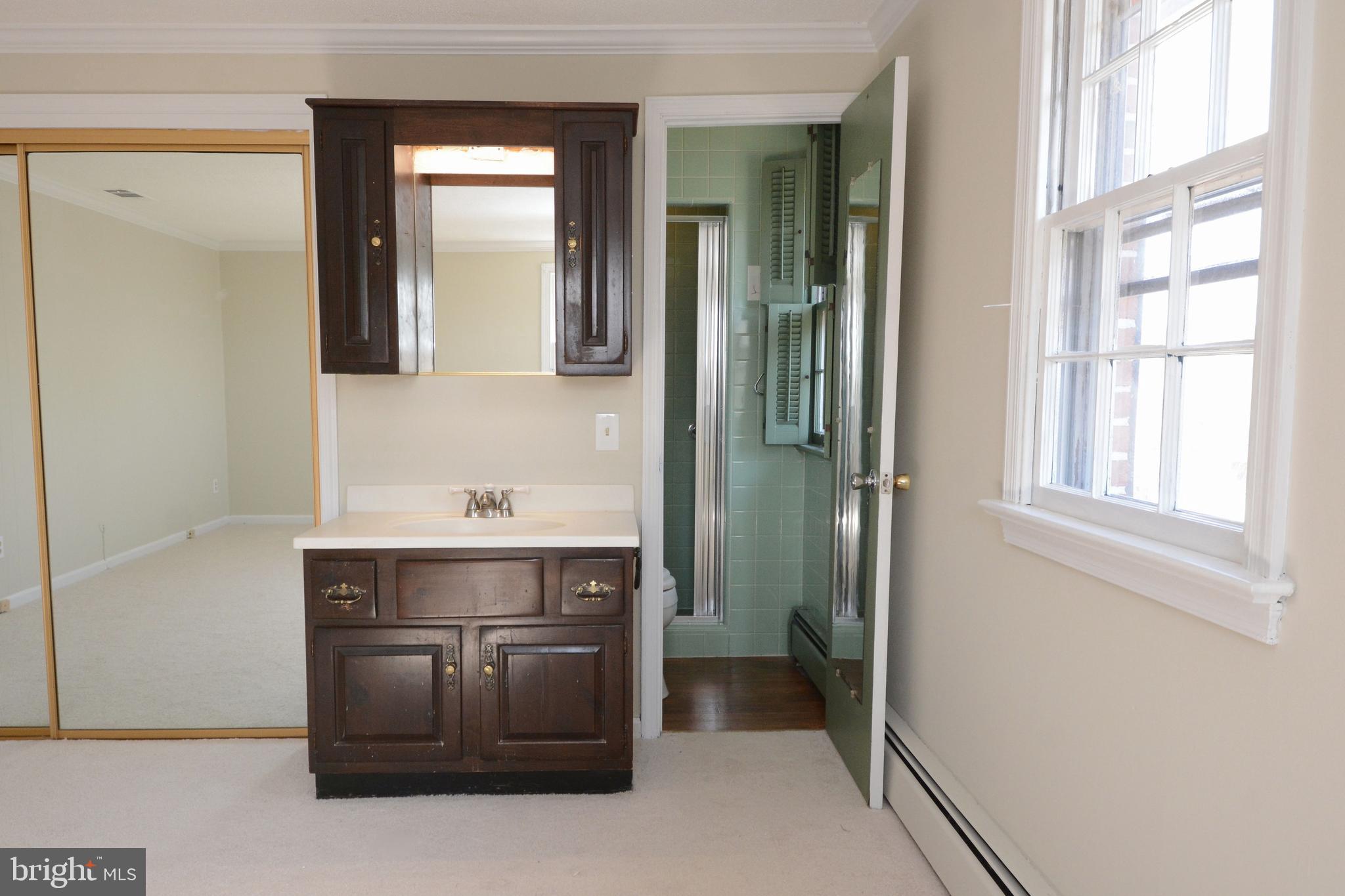 HIDDEN VALLEY - Residential