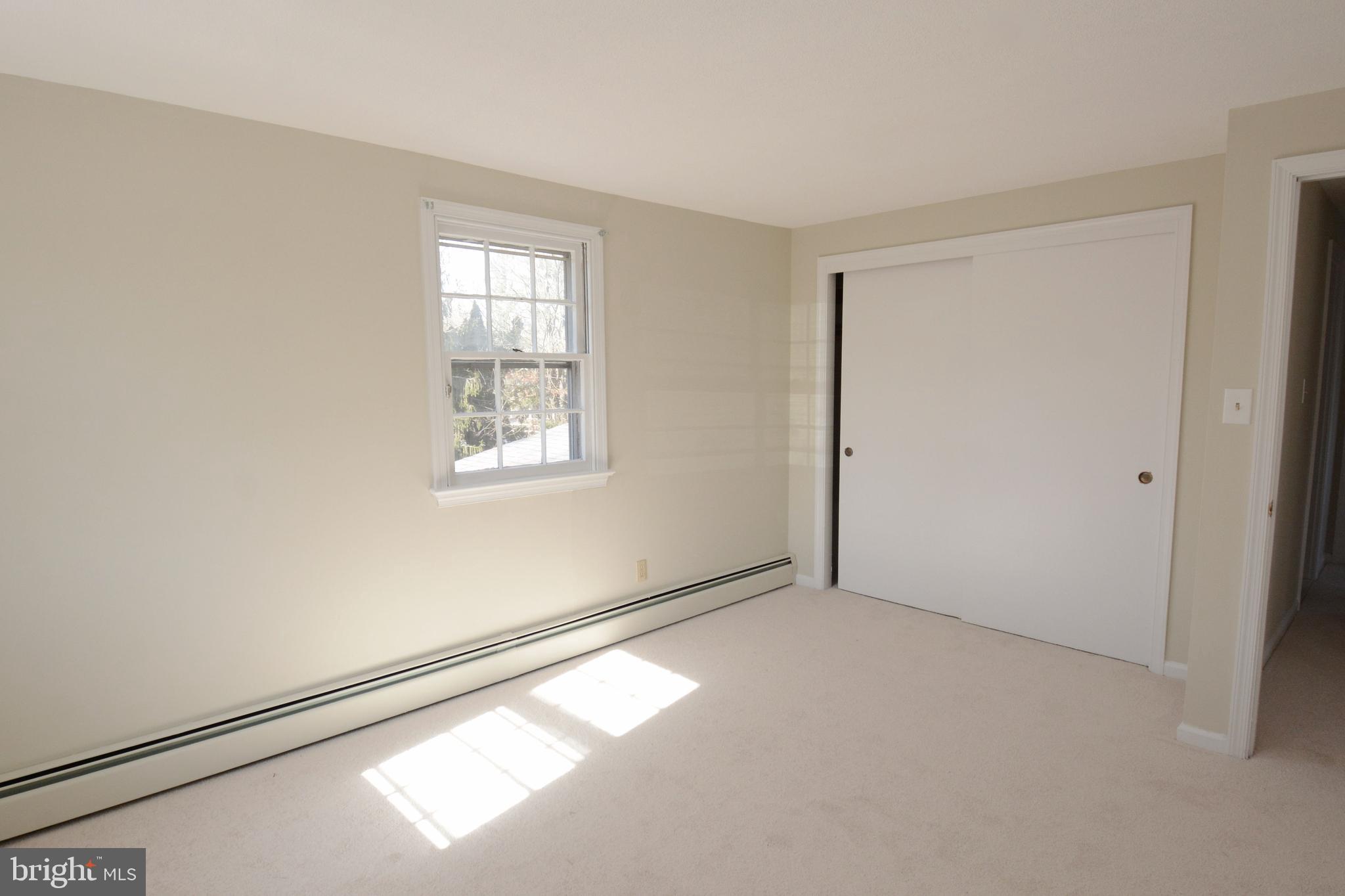 HIDDEN VALLEY - Residential