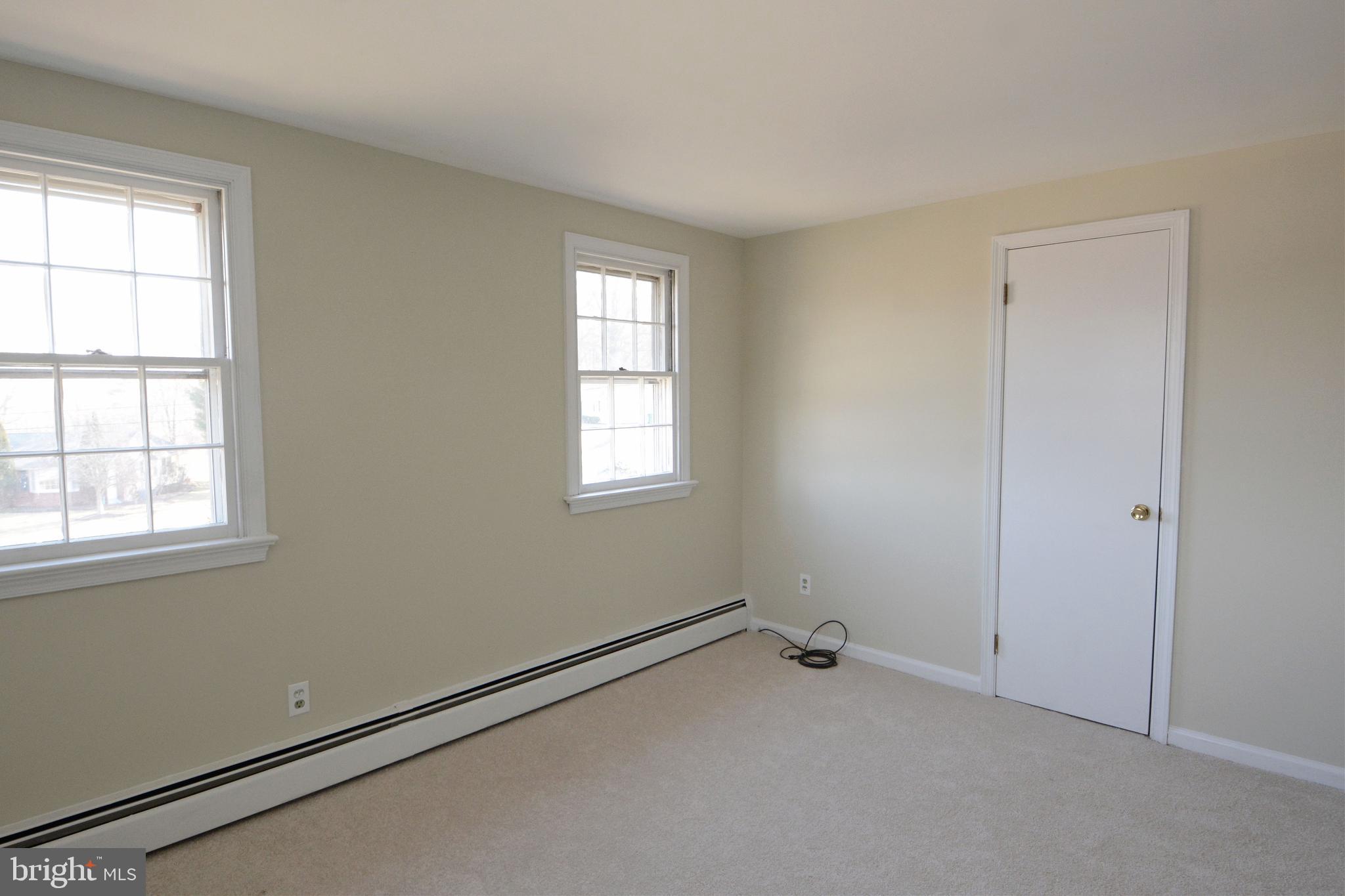 HIDDEN VALLEY - Residential