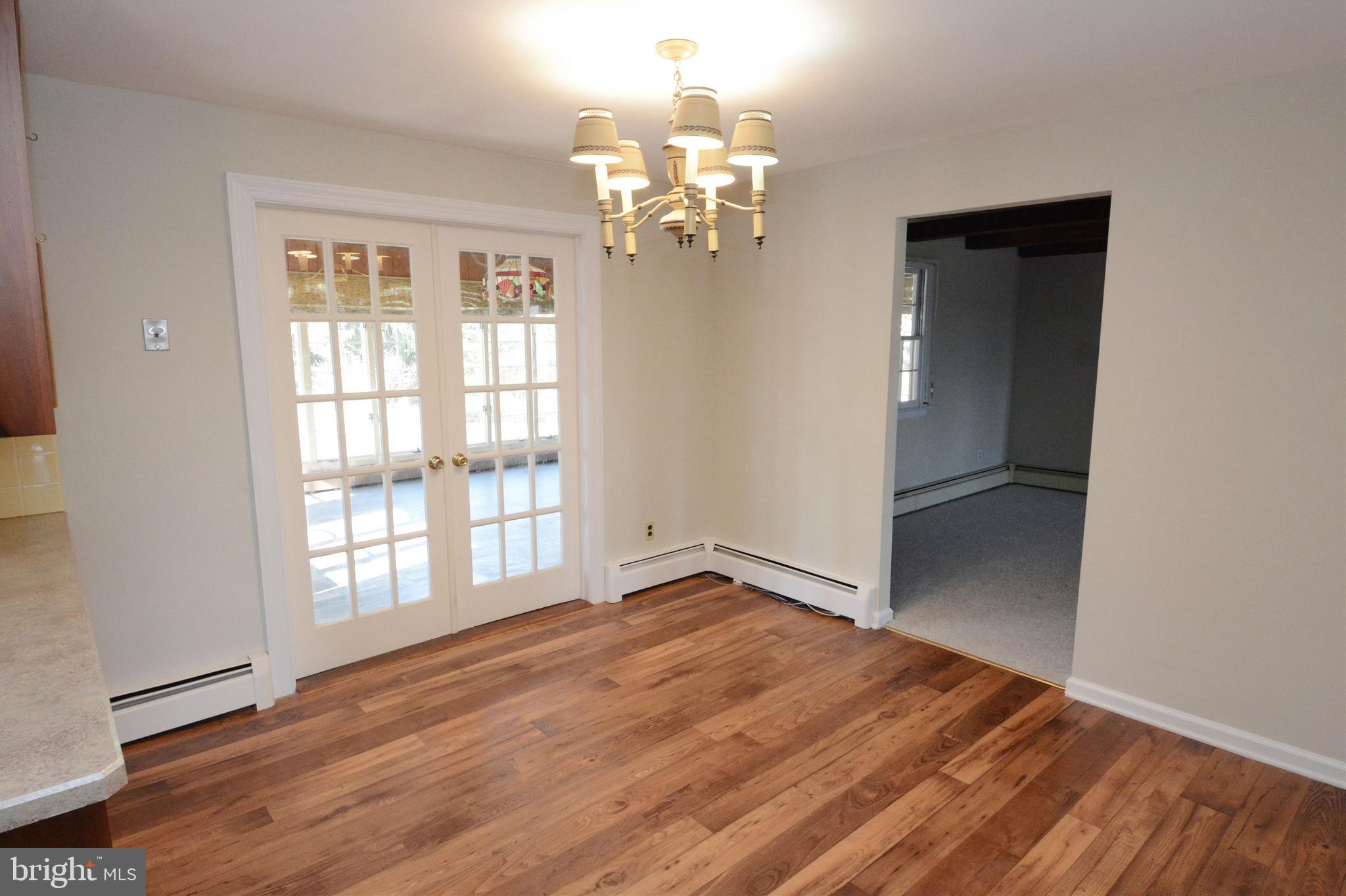 HIDDEN VALLEY - Residential