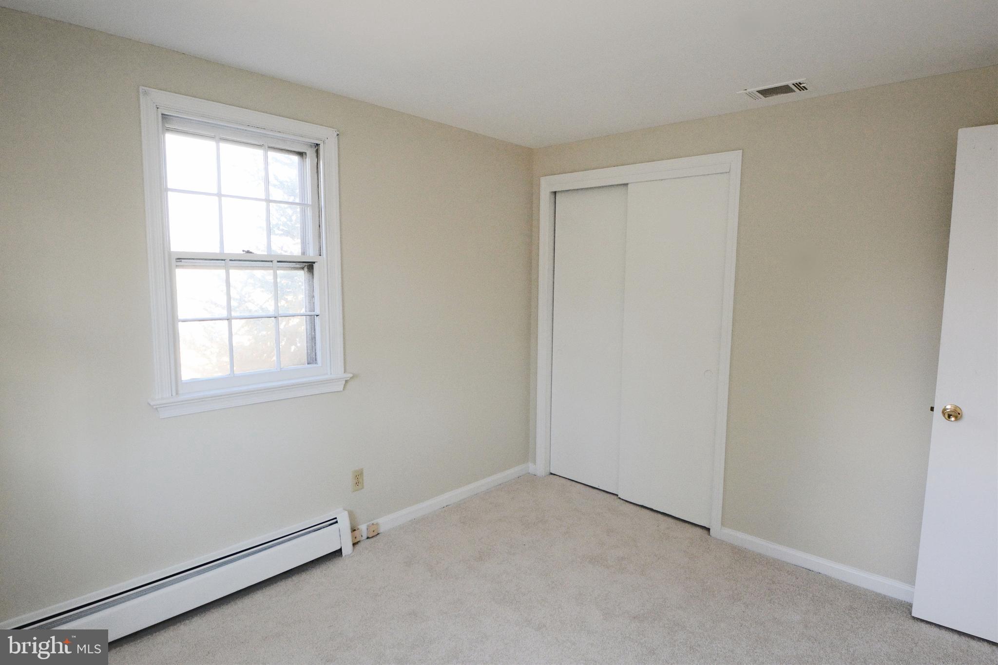 HIDDEN VALLEY - Residential