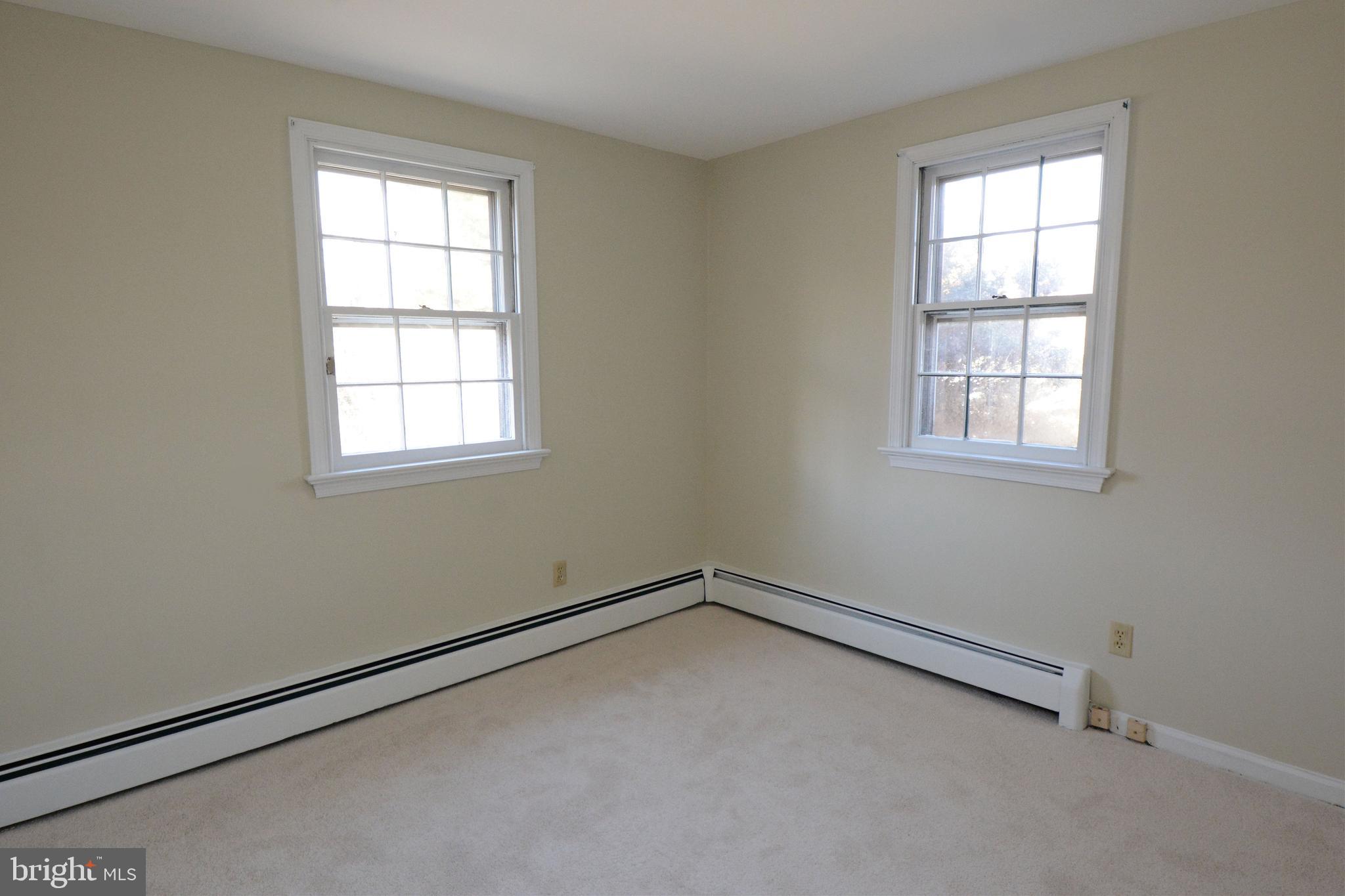 HIDDEN VALLEY - Residential