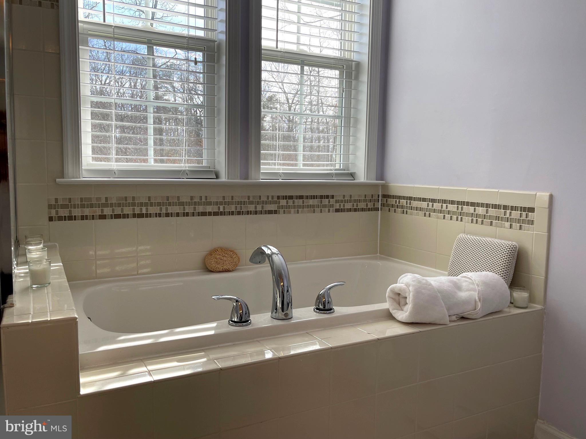 MARSHALL GROVE ESTATES - Residential