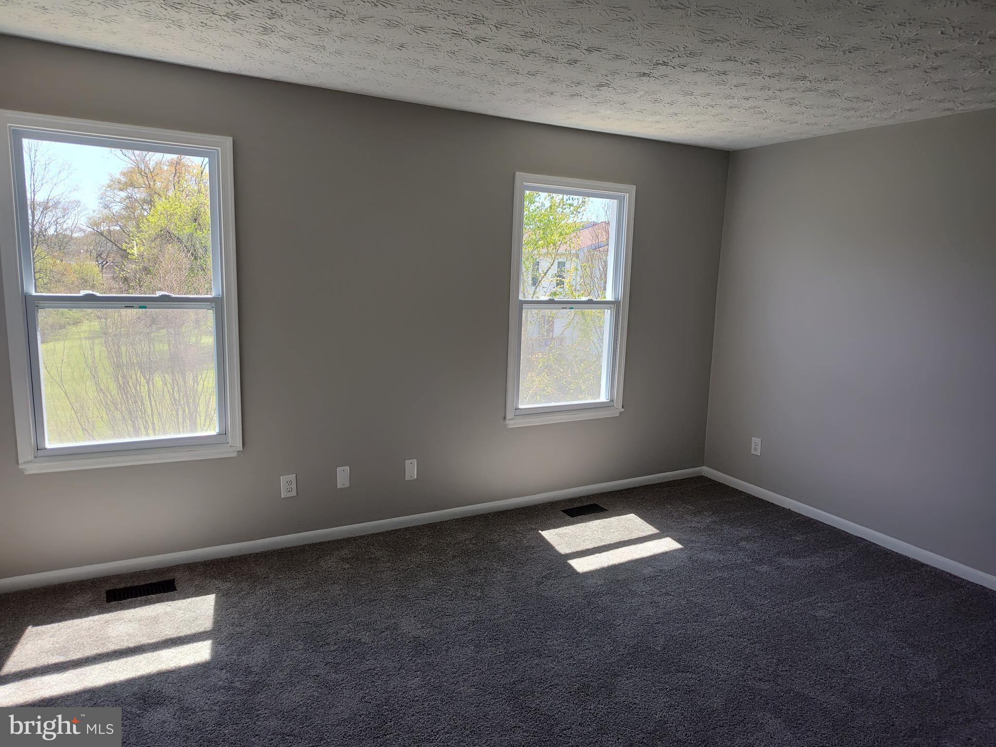 WEST SHORE - Residential