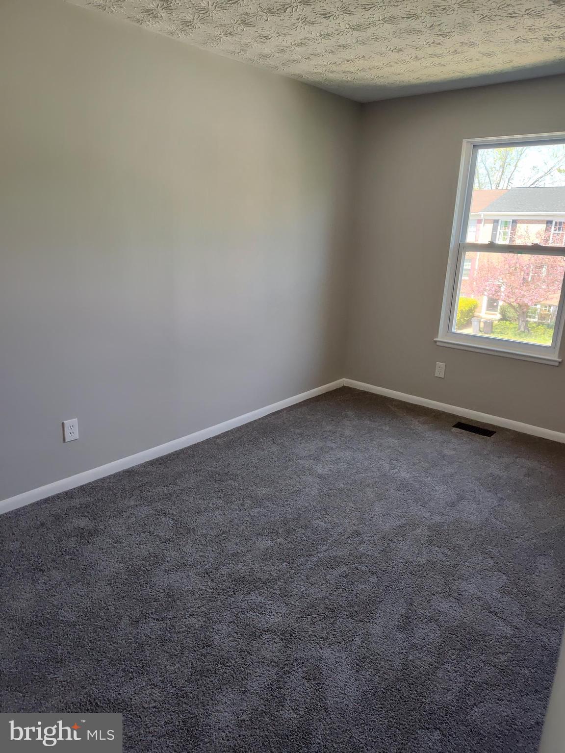 WEST SHORE - Residential