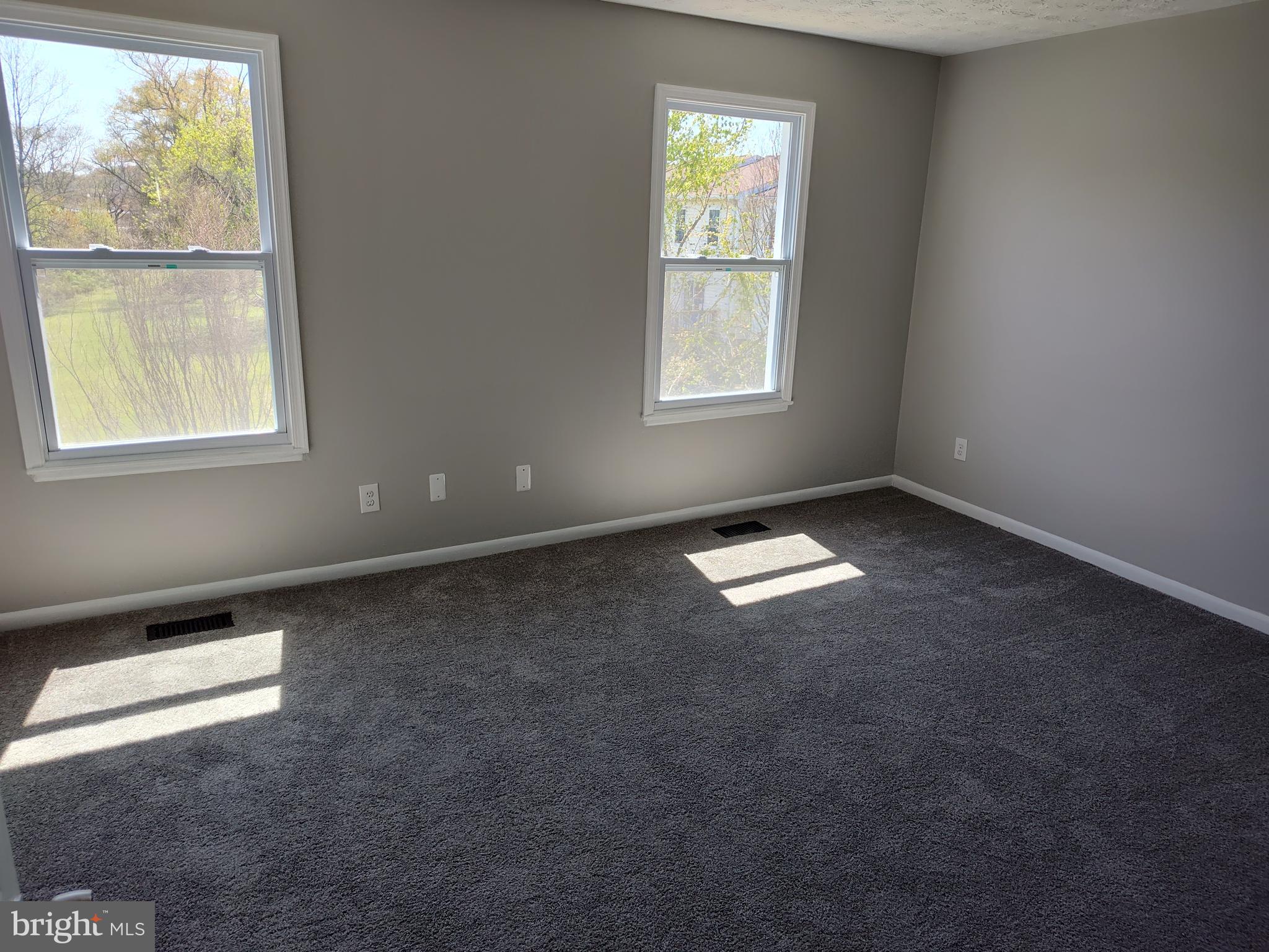 WEST SHORE - Residential