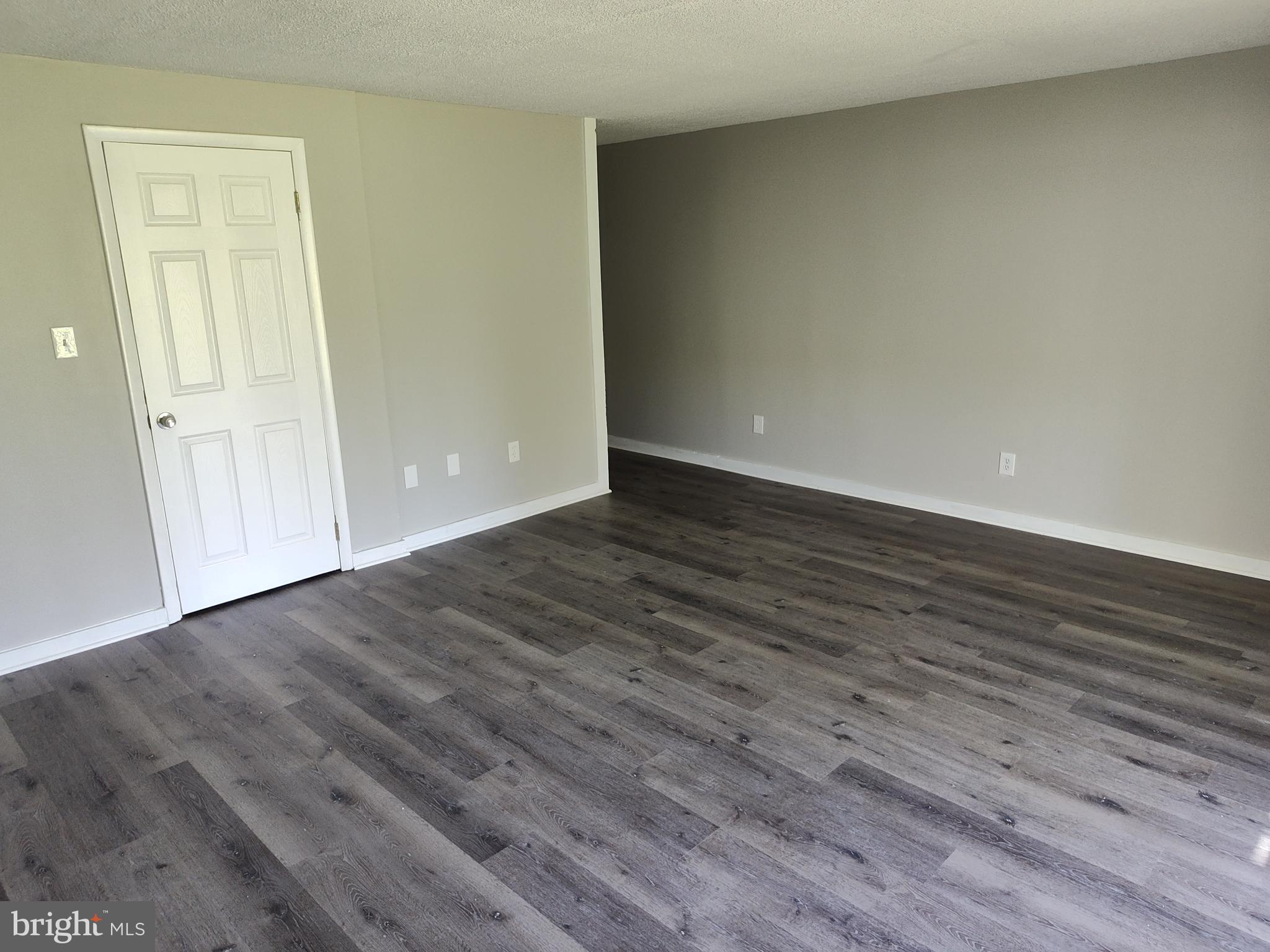 WEST SHORE - Residential