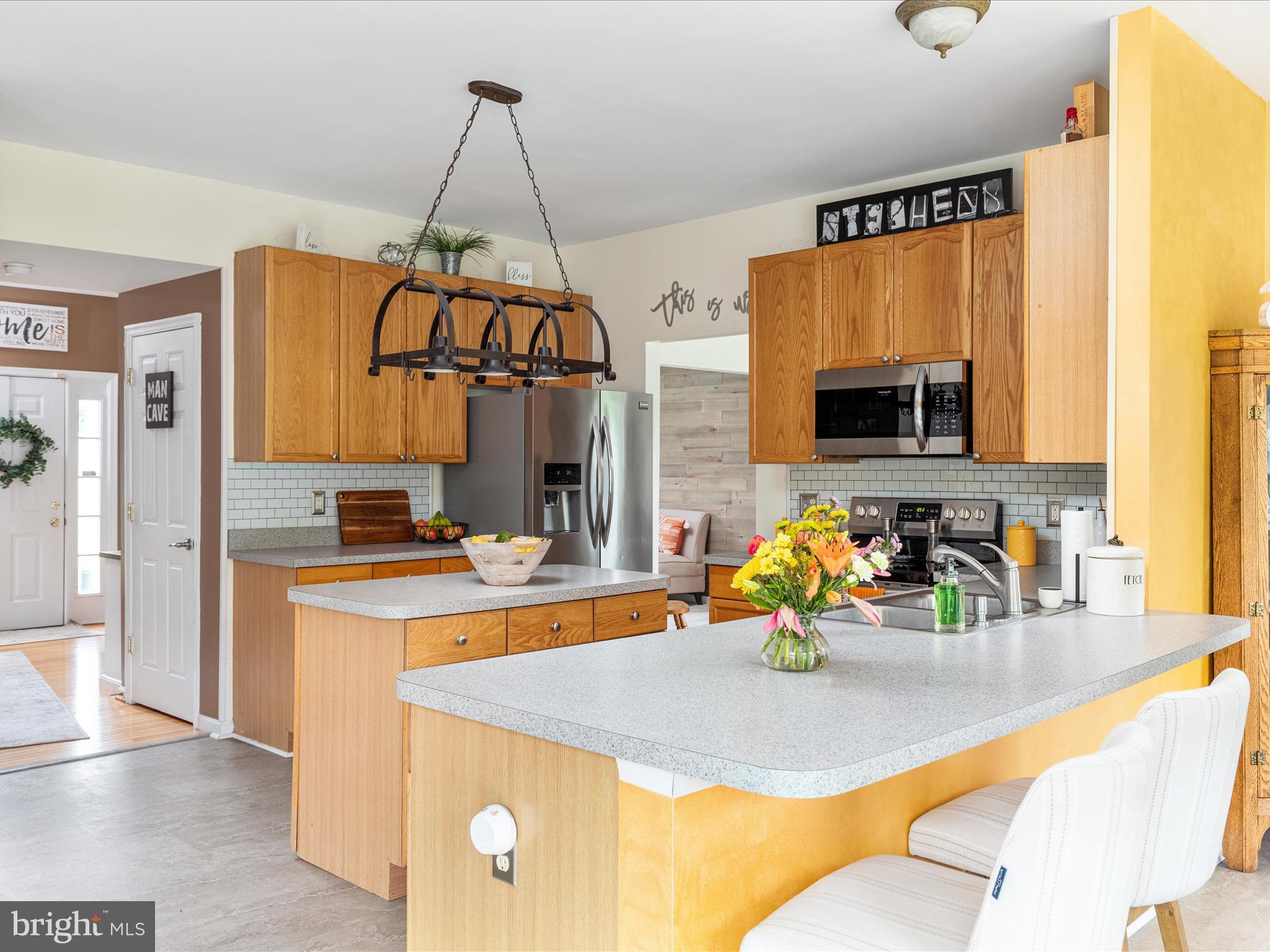 HIGHPOINTE - Residential